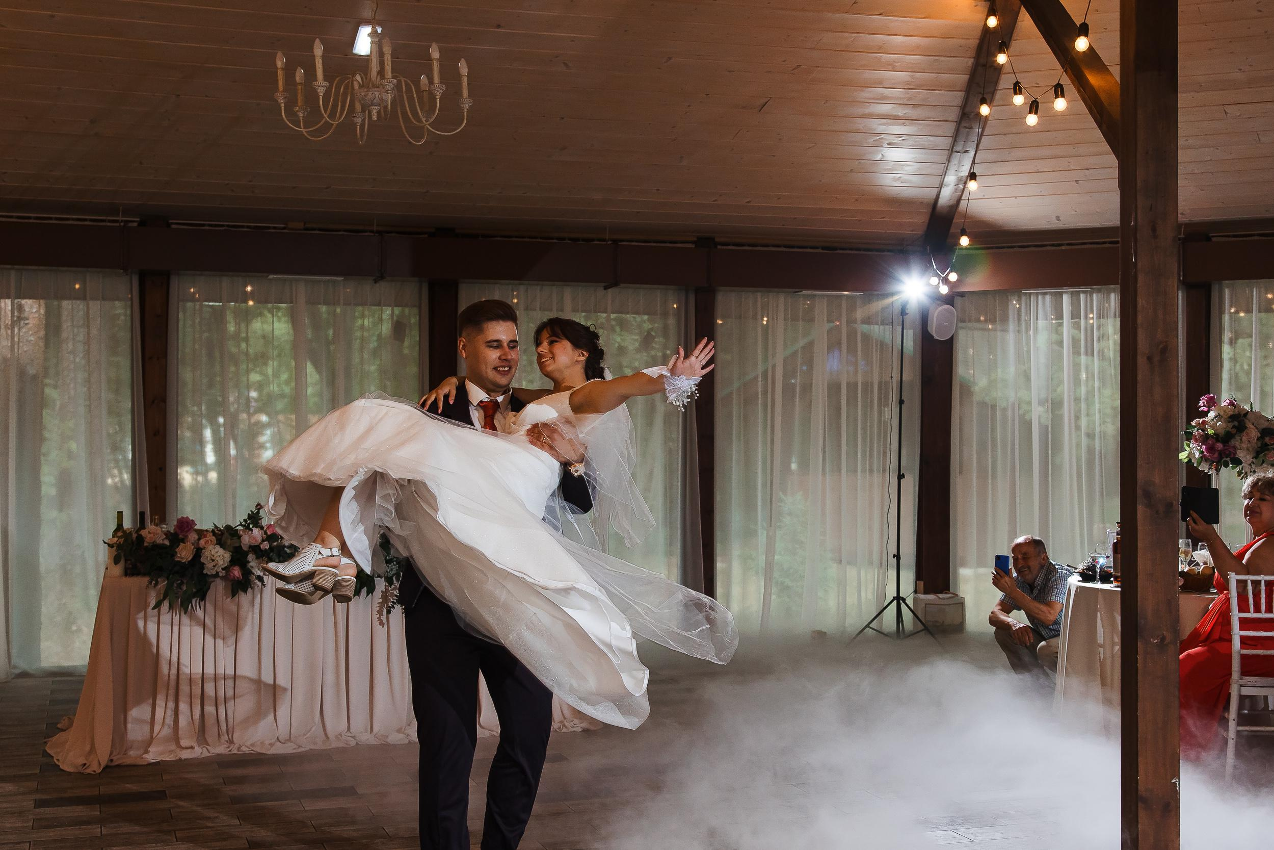 Свадебная фотосъемка в Ленинградской области