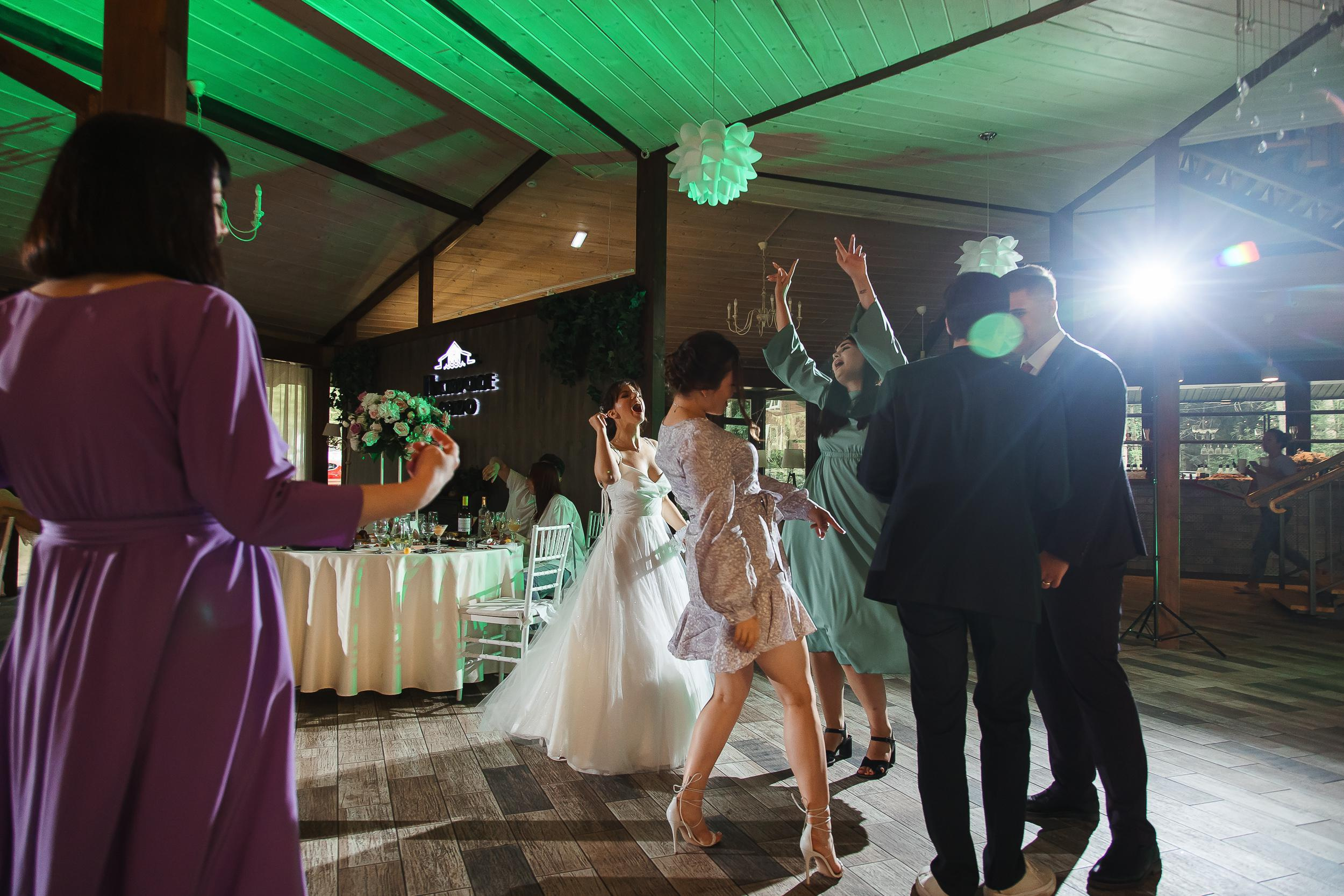 Свадебная фотосъемка в Ленинградской области