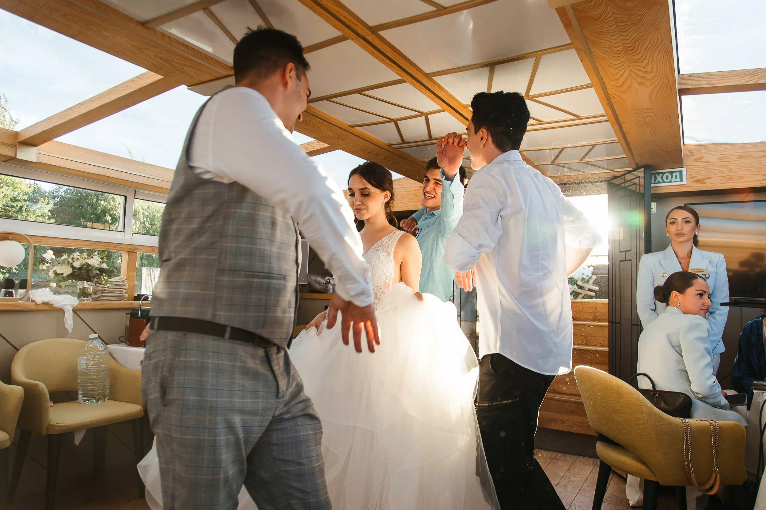 Свадьба Кости и Карины — настоящая романтика Петербурга