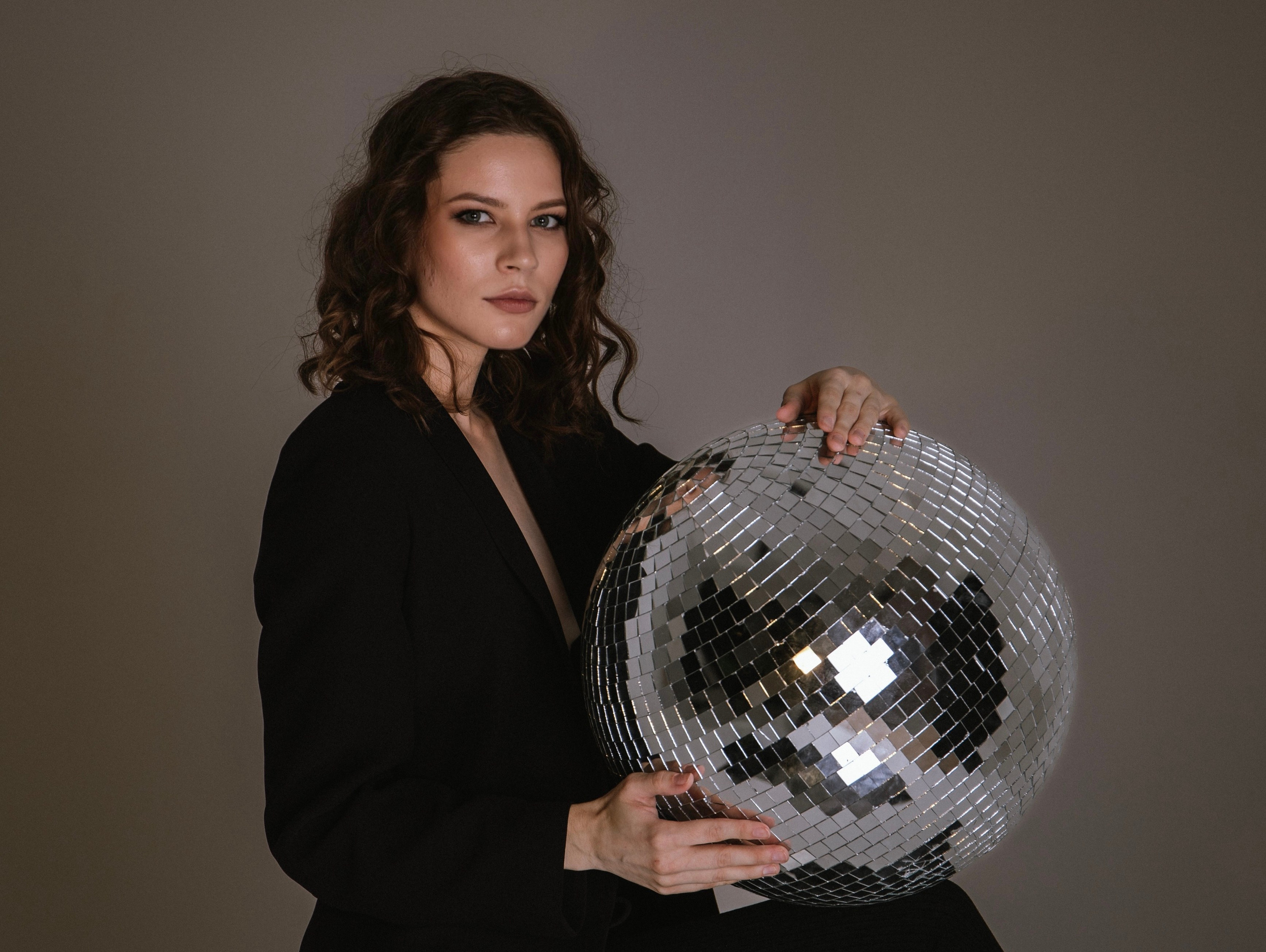 Студийная съемка на циклораме. Свадебный и семейный фотограф в Москве Мила Широких