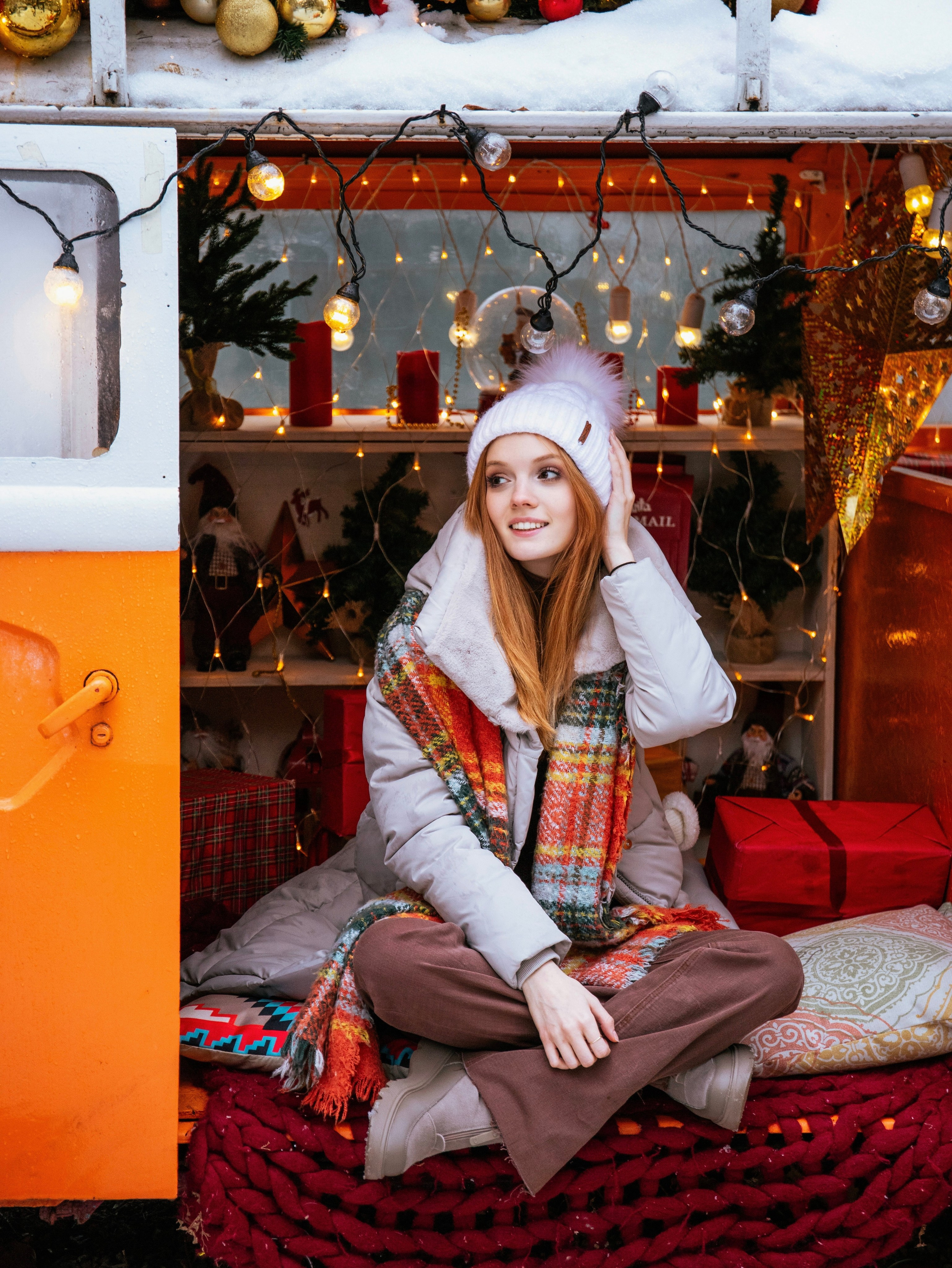 Новогодняя съемка с локацией «автобус». Свадебный и семейный фотограф в Москве Мила Широких