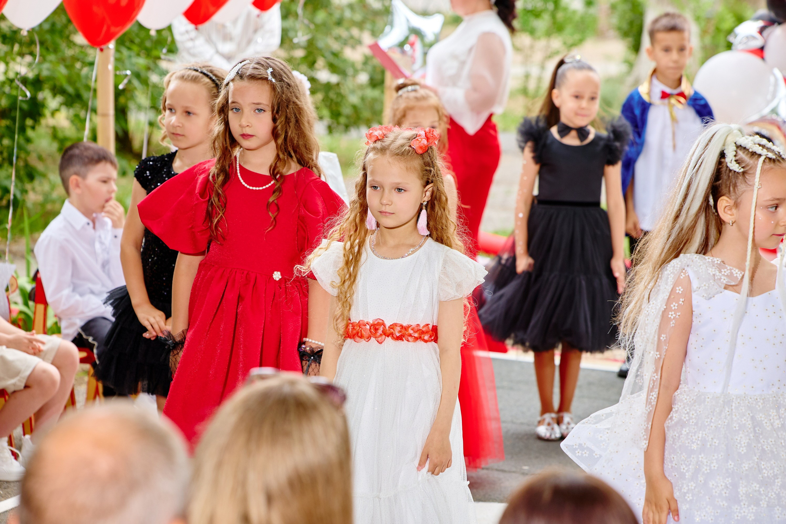 Выпускной 45 сад. Фотограф Выпускные альбомы Таганрог Сергей Коробченко