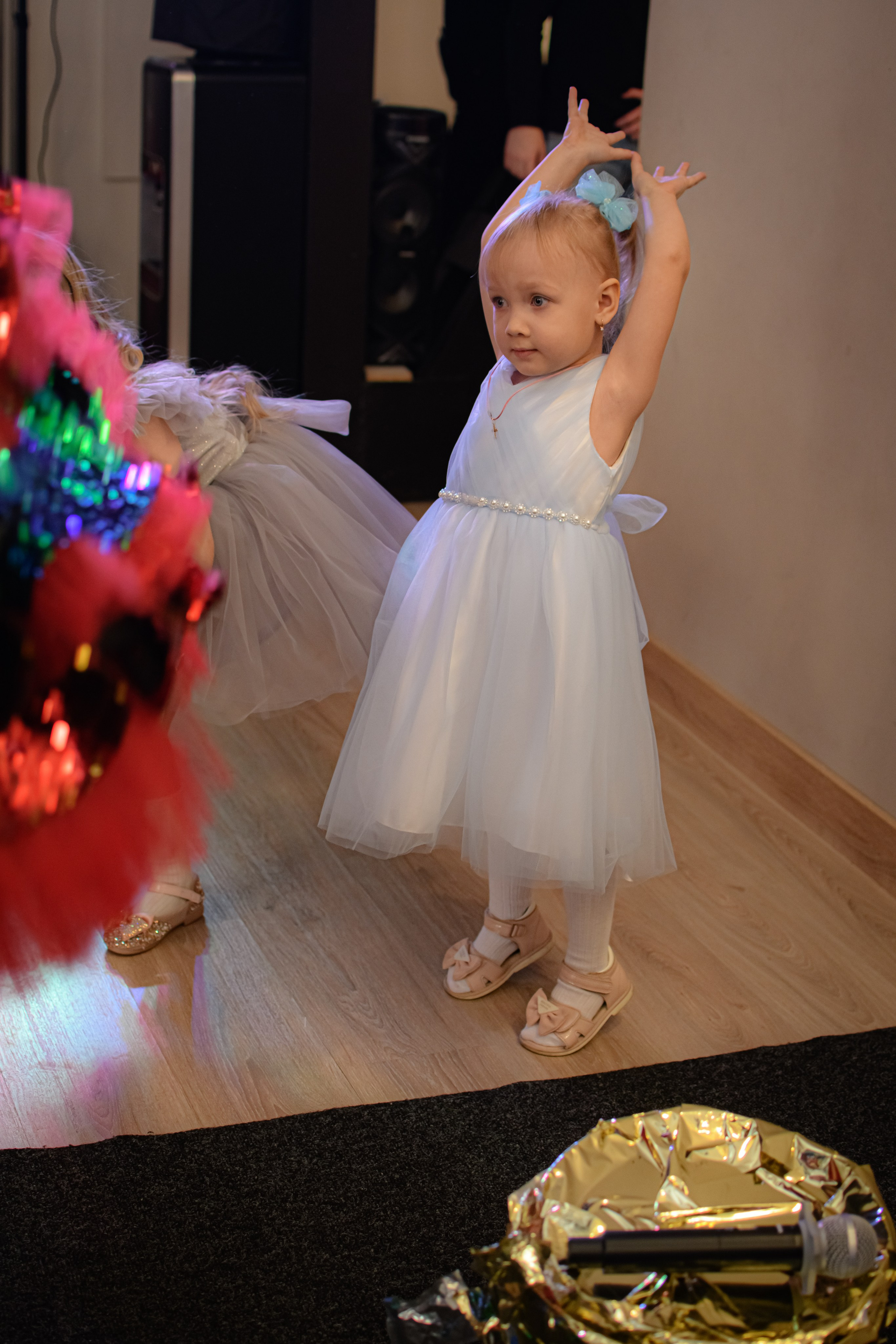 HAPPY NEW YEAR. Photokarish