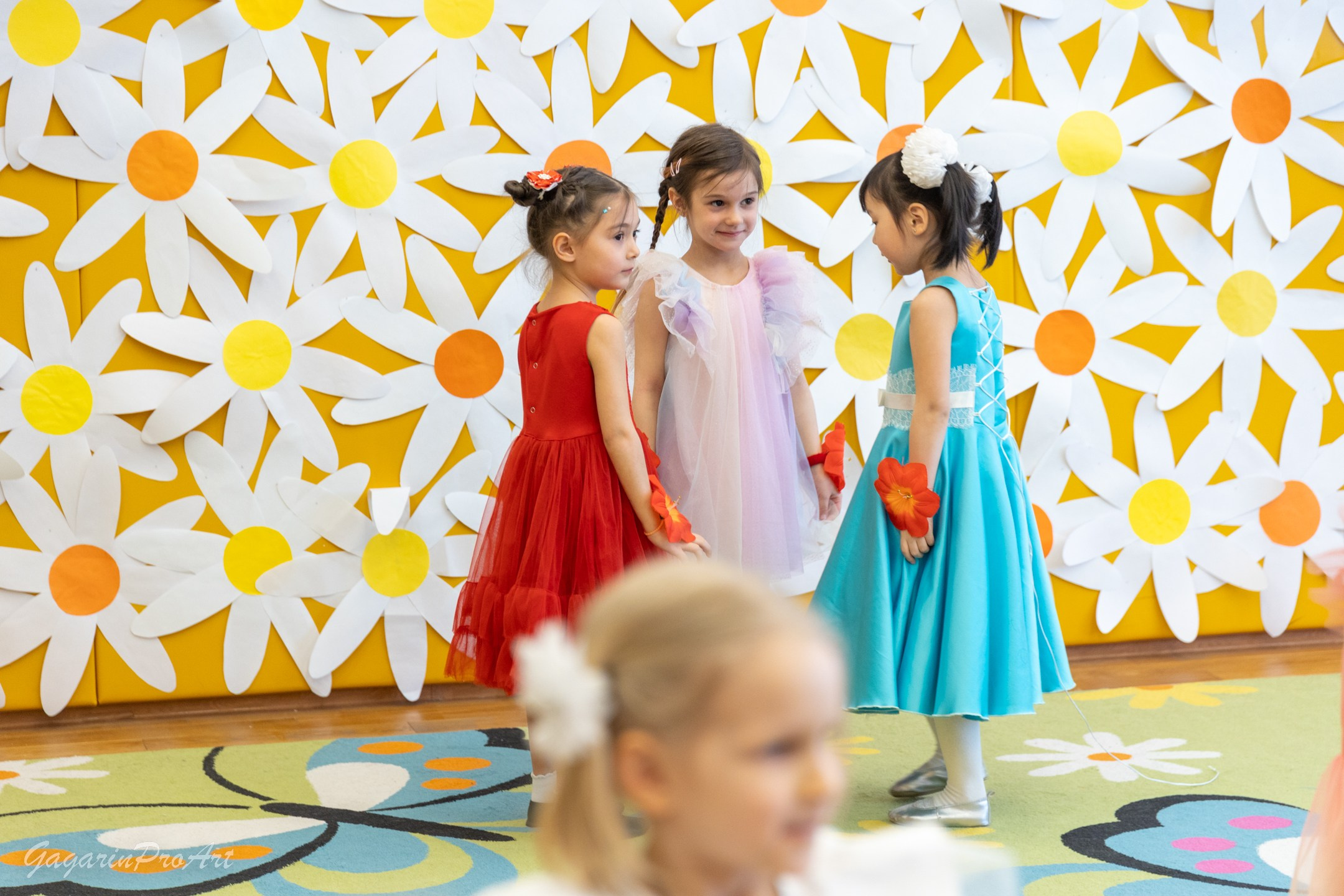 Фотограф в детский сад на утренник и праздник. GagarinProArt