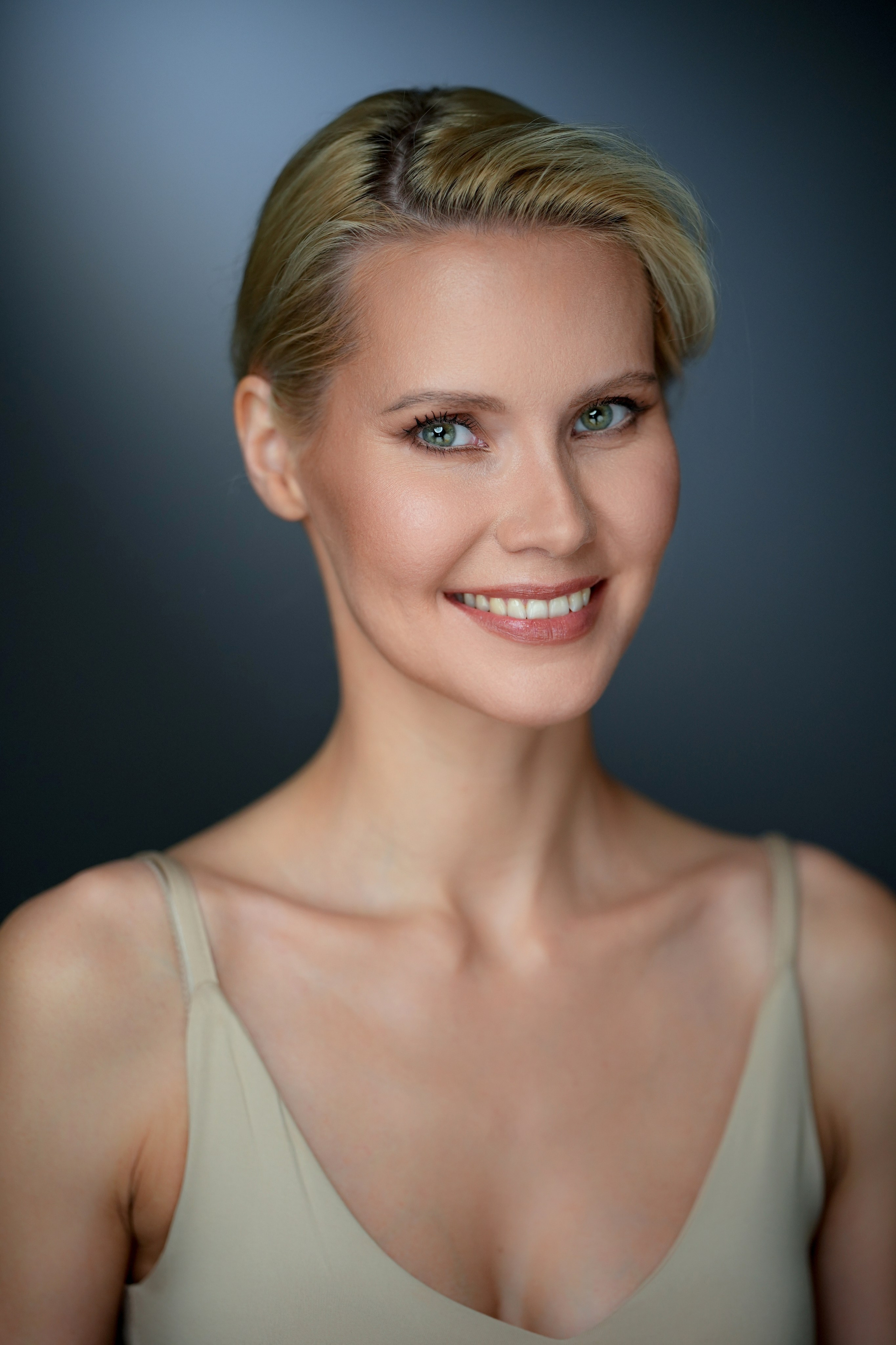 Актриса Ирина Маркина. Съёмка актёрского портфолио в Москве, фотограф Игорь Фомин