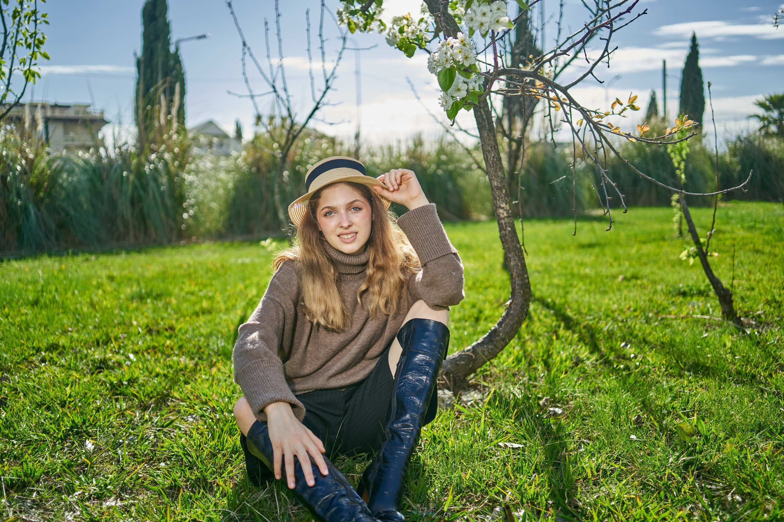 Фотосессия Марии в цветении. Фотограф Абхазия|Цандрипш|Гагра|Сириус|Красная Поляна Артём Большаков