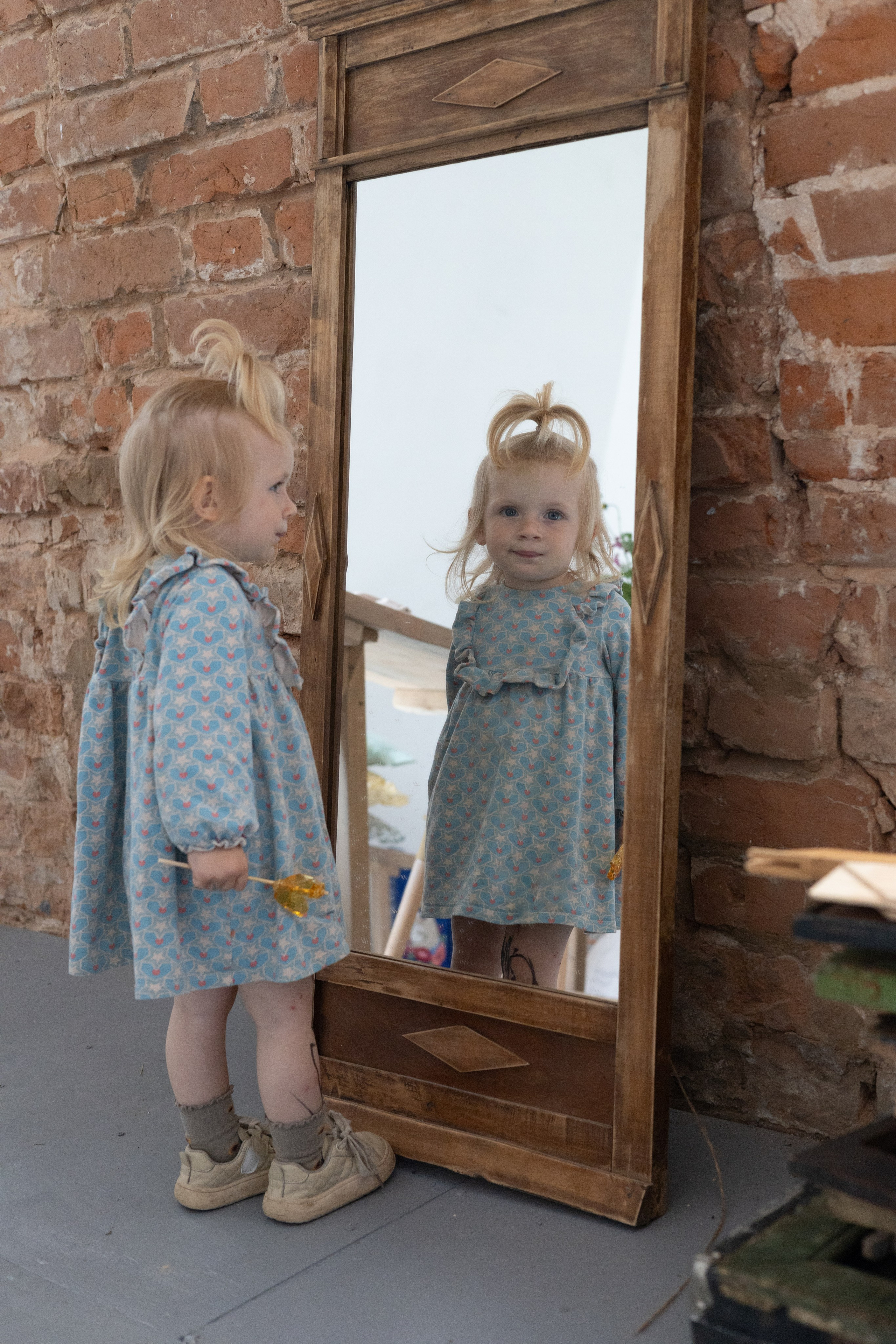 Вера и дети в мастерской. Портрет художника. Марина Лавинская Фотограф из Москвы