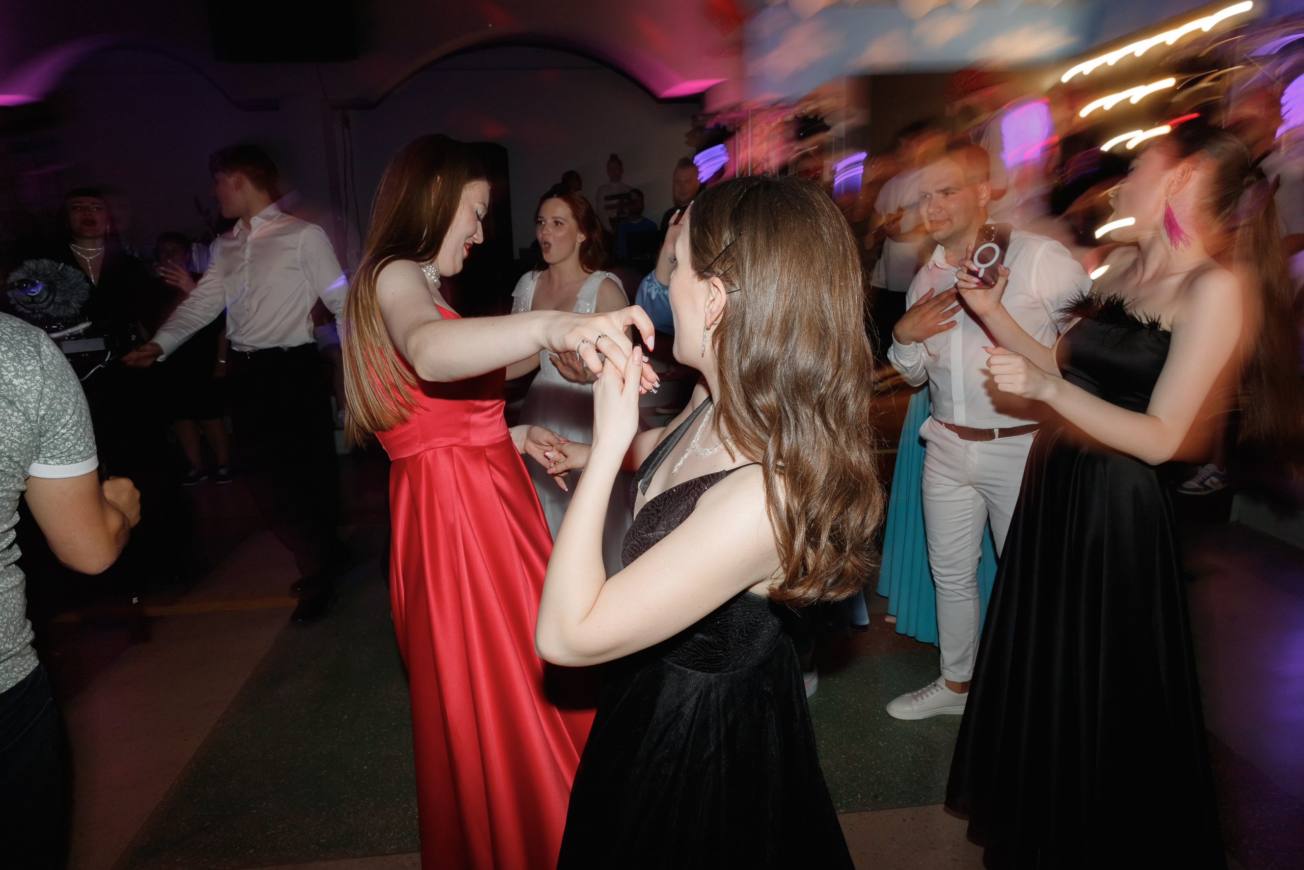 Школьный выпускной 2023 год в Минске. Свадебный фотограф в Минске/Беларуси Сергей Спиридонов