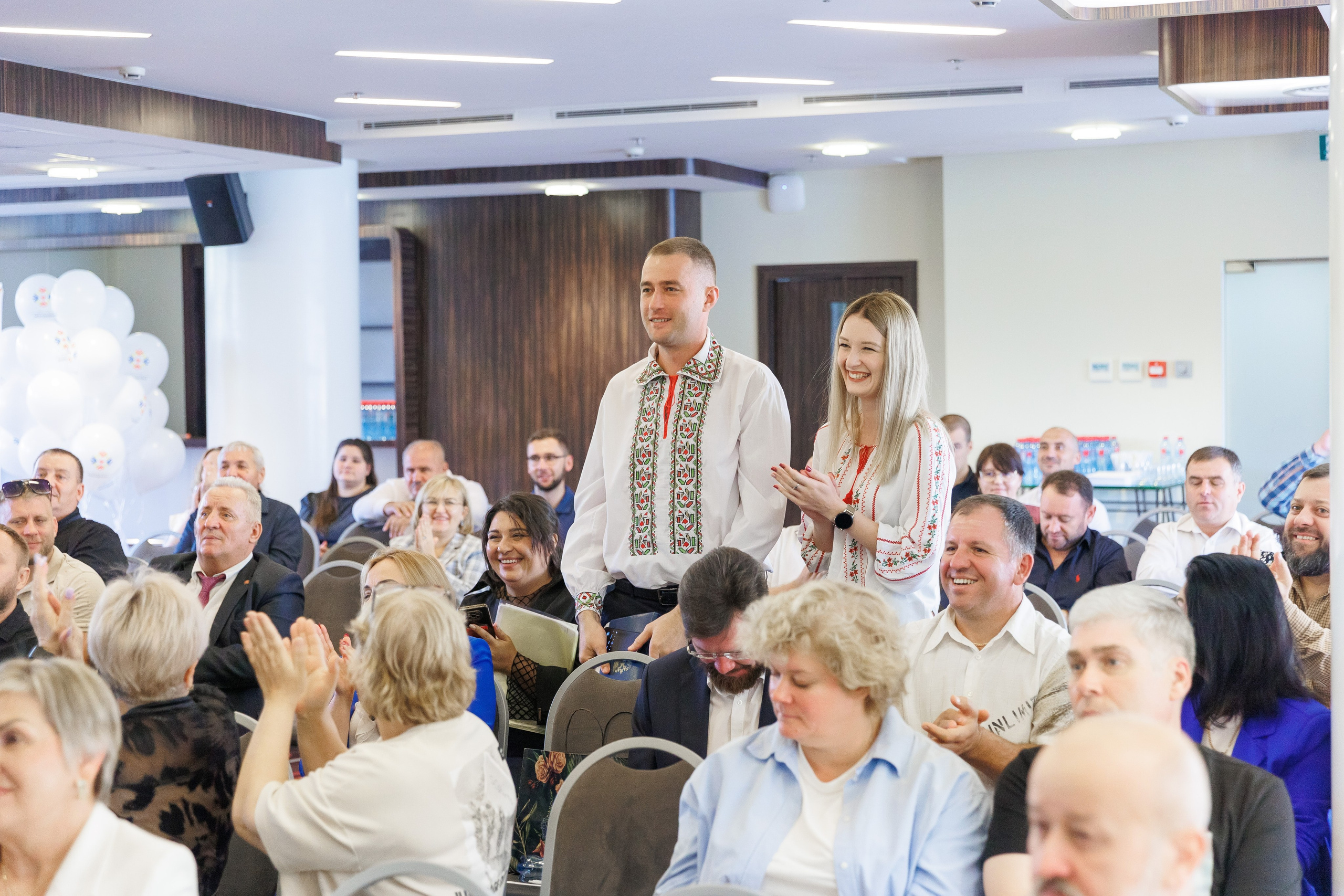 Конференция Молдова. Фотосъёмка для бизнеса — предметное фото, репортаж с мероприятий, портреты людей, съёмка интерьера и экстерьера