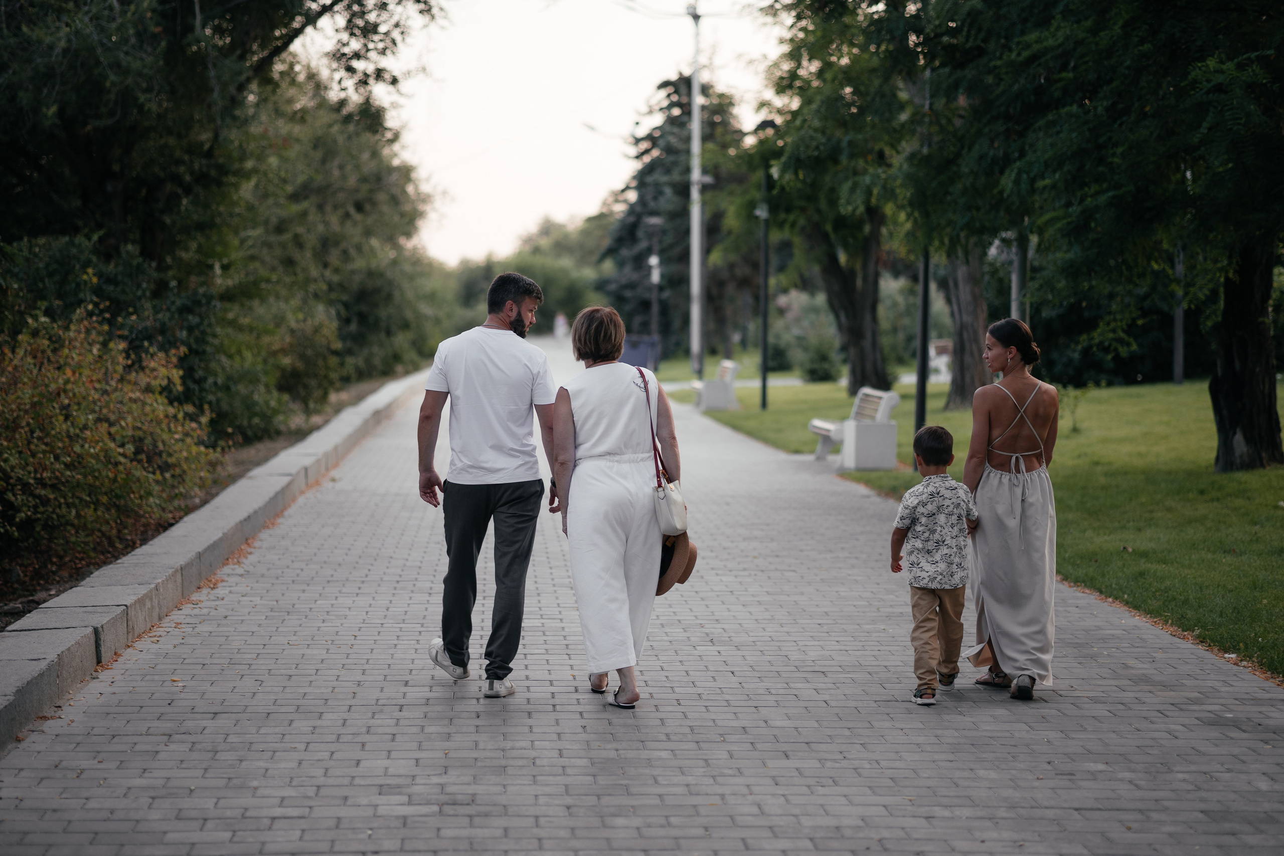 Прогулка ул. Чуйкова. Фотограф Крохин Олег