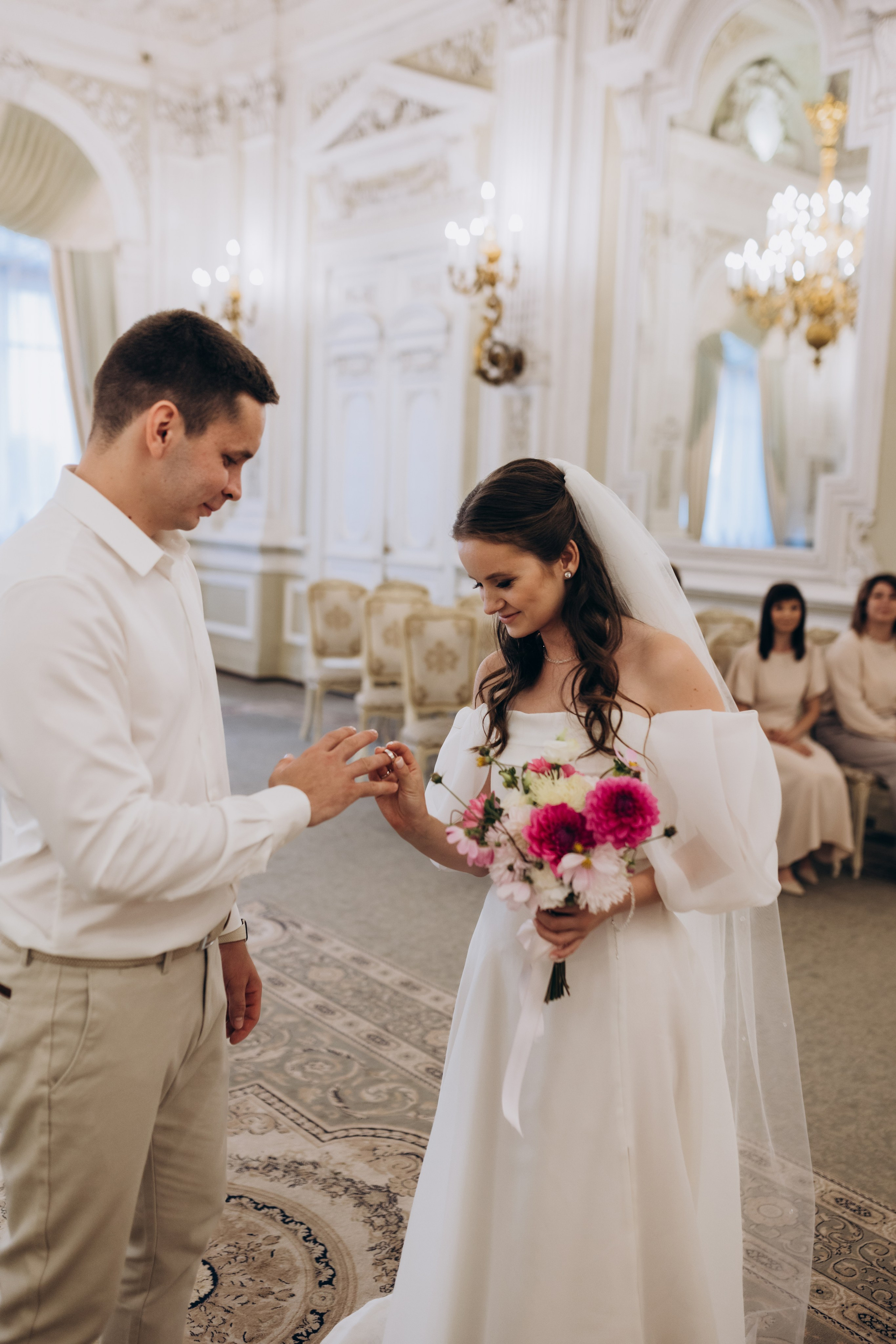 Игорь и Валерия | Дворец бракосочетания 1. Свадебный и love story фотограф в Санкт-Петербурге