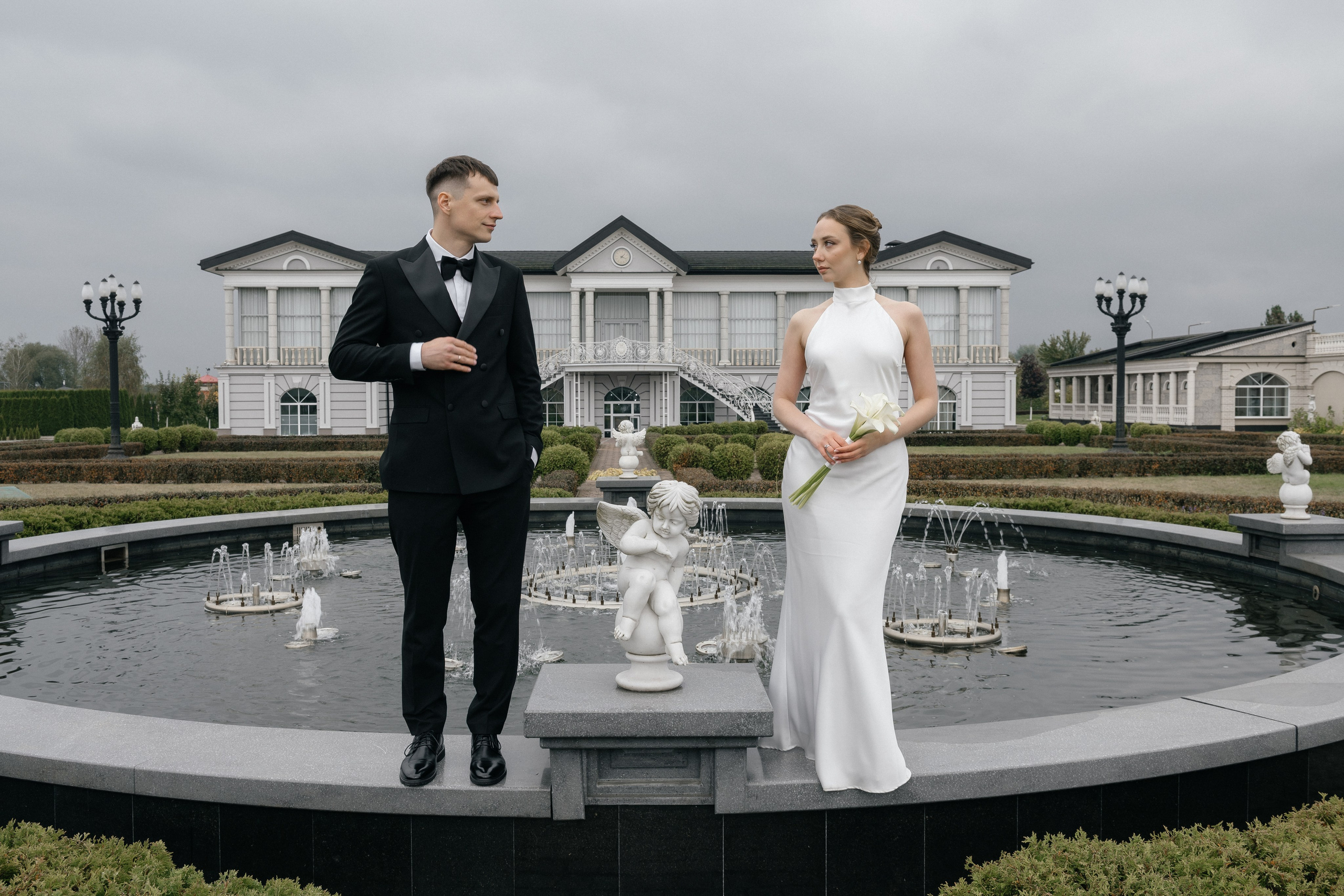 Wedding day in Martinique Bar. Wedding PHOTOGRAPHER Andrew Vnukov