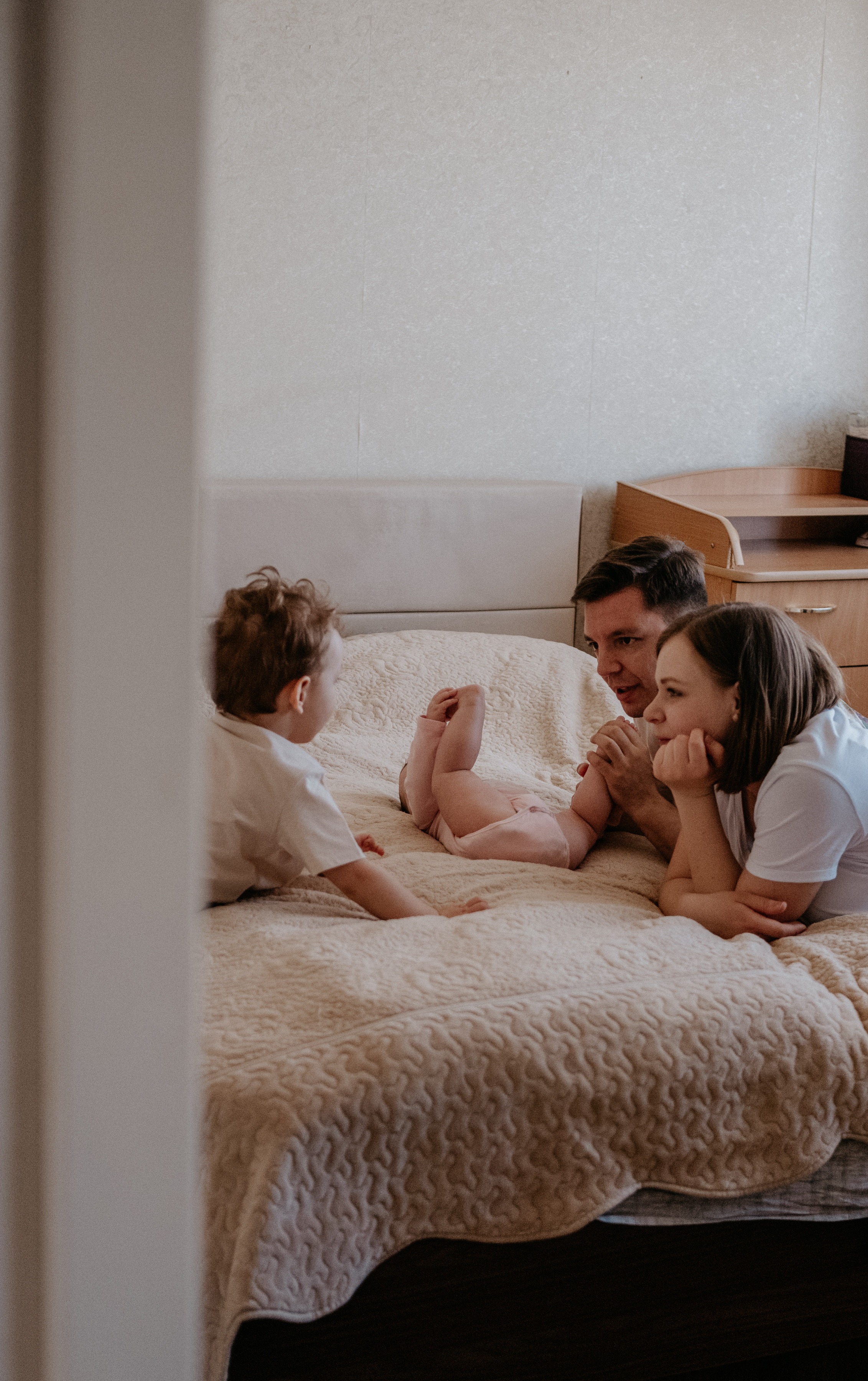 Жить жизнь/ Антон Юля Арсений Мирослава. Семейный фотограф в Оренбурге Юлия Зиборева