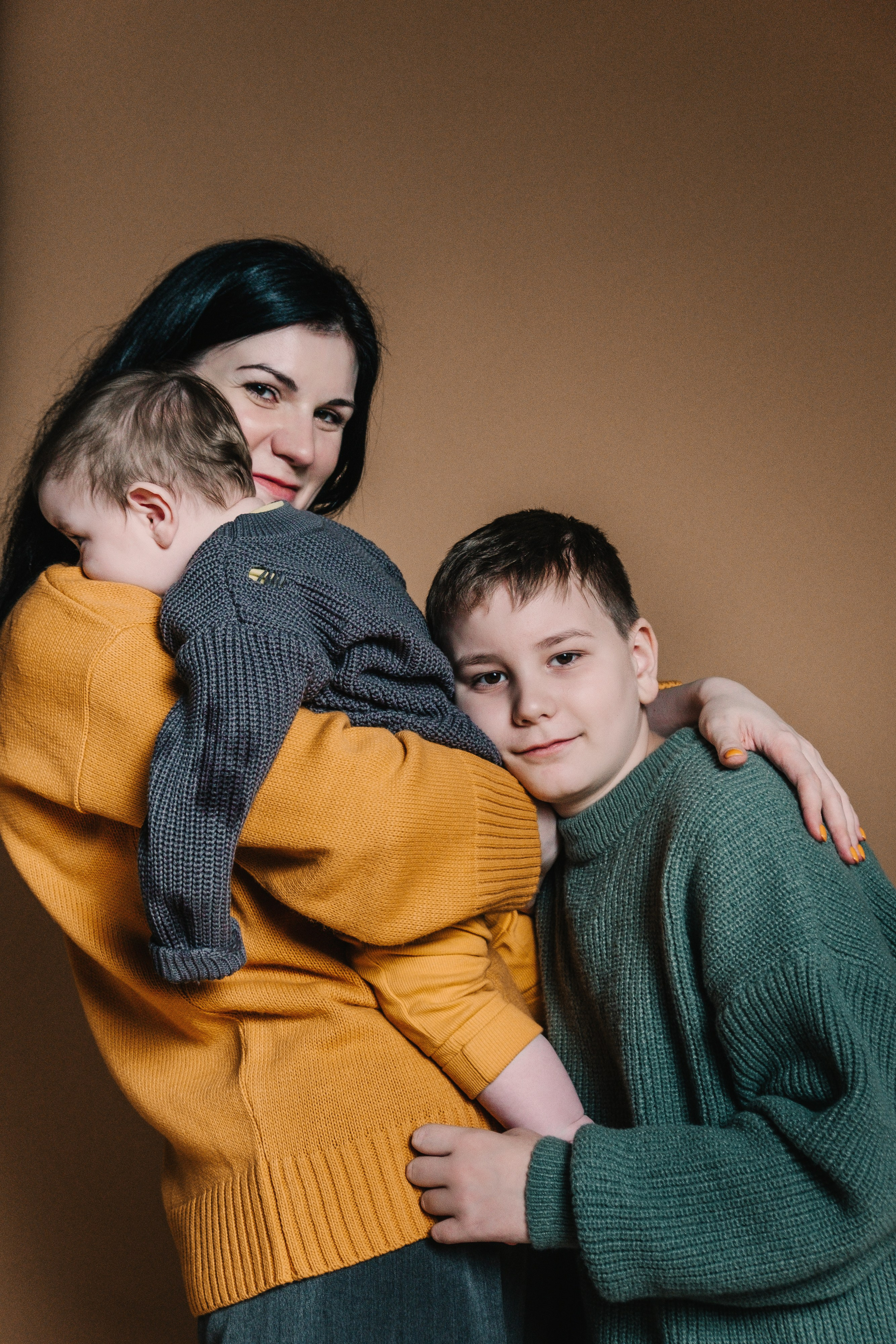 Людмила и сыночки. Самойленко Надежда фотограф