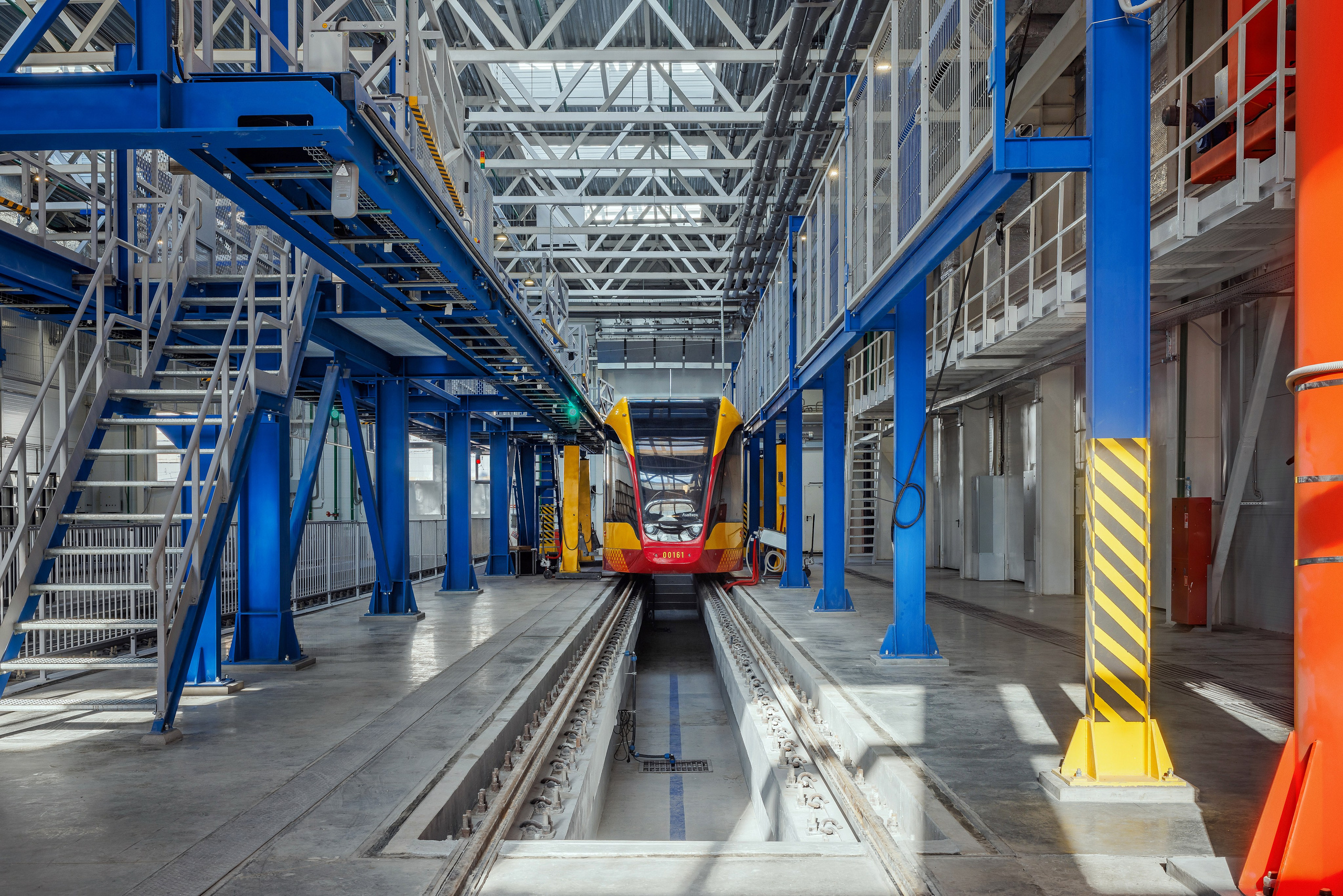 Трамвайное депо. Фотограф Виталий Хайлов, Екатеринбург