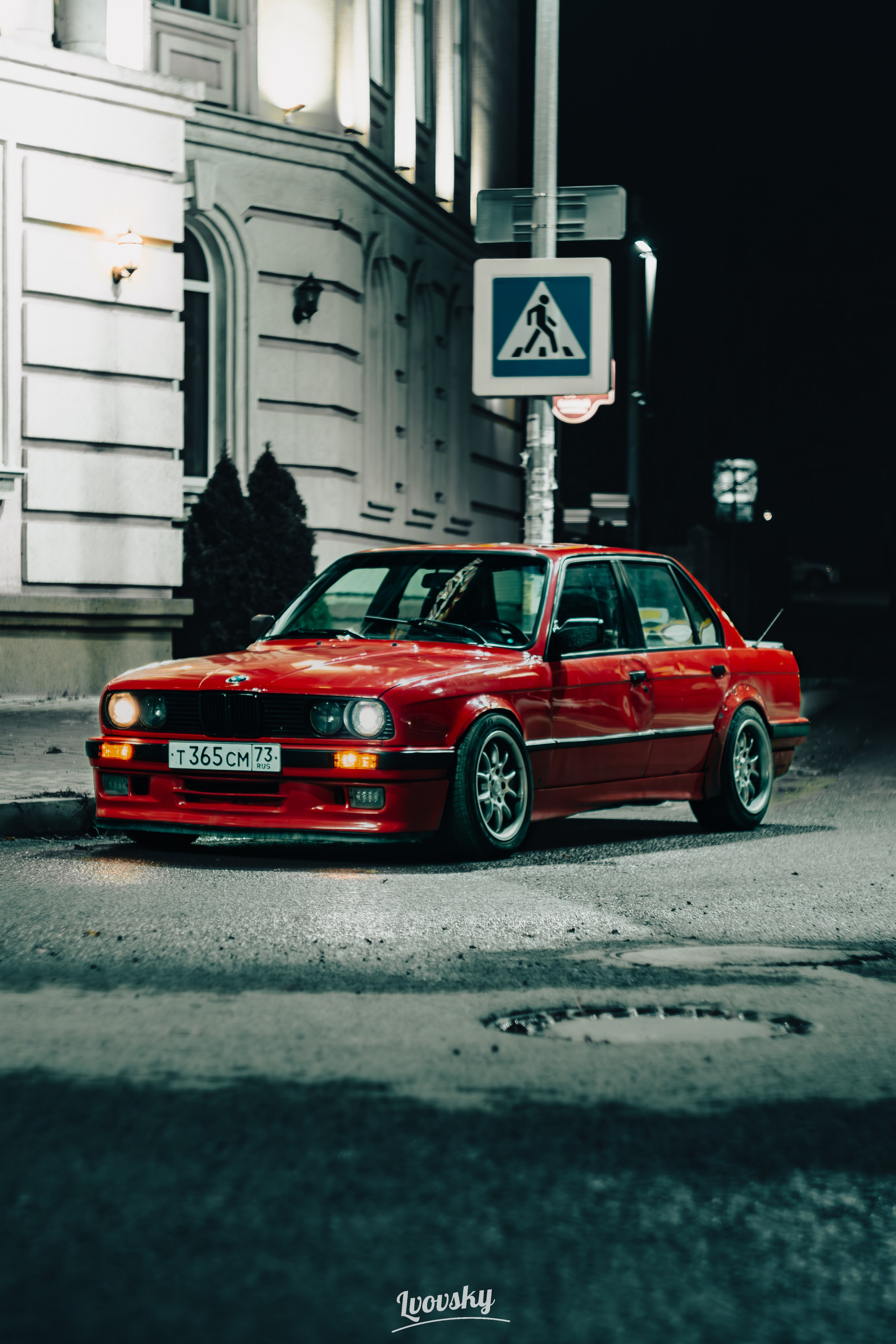 BMW E30. Camera motor