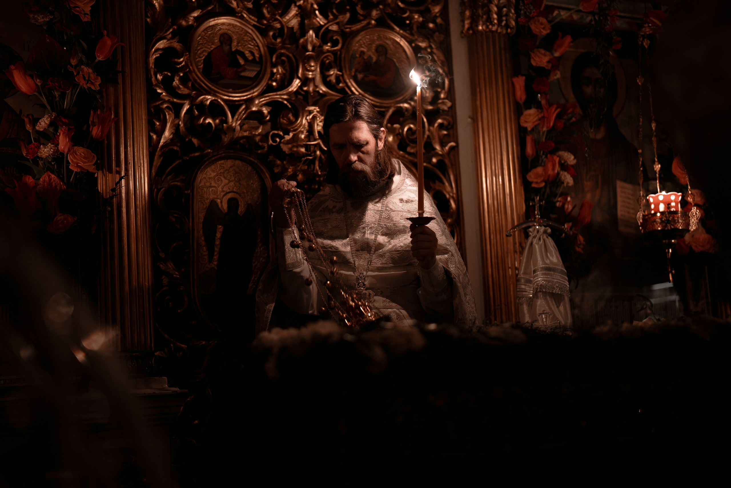 БОГОСЛУЖЕНИЯ. Фотограф Елена Лунева