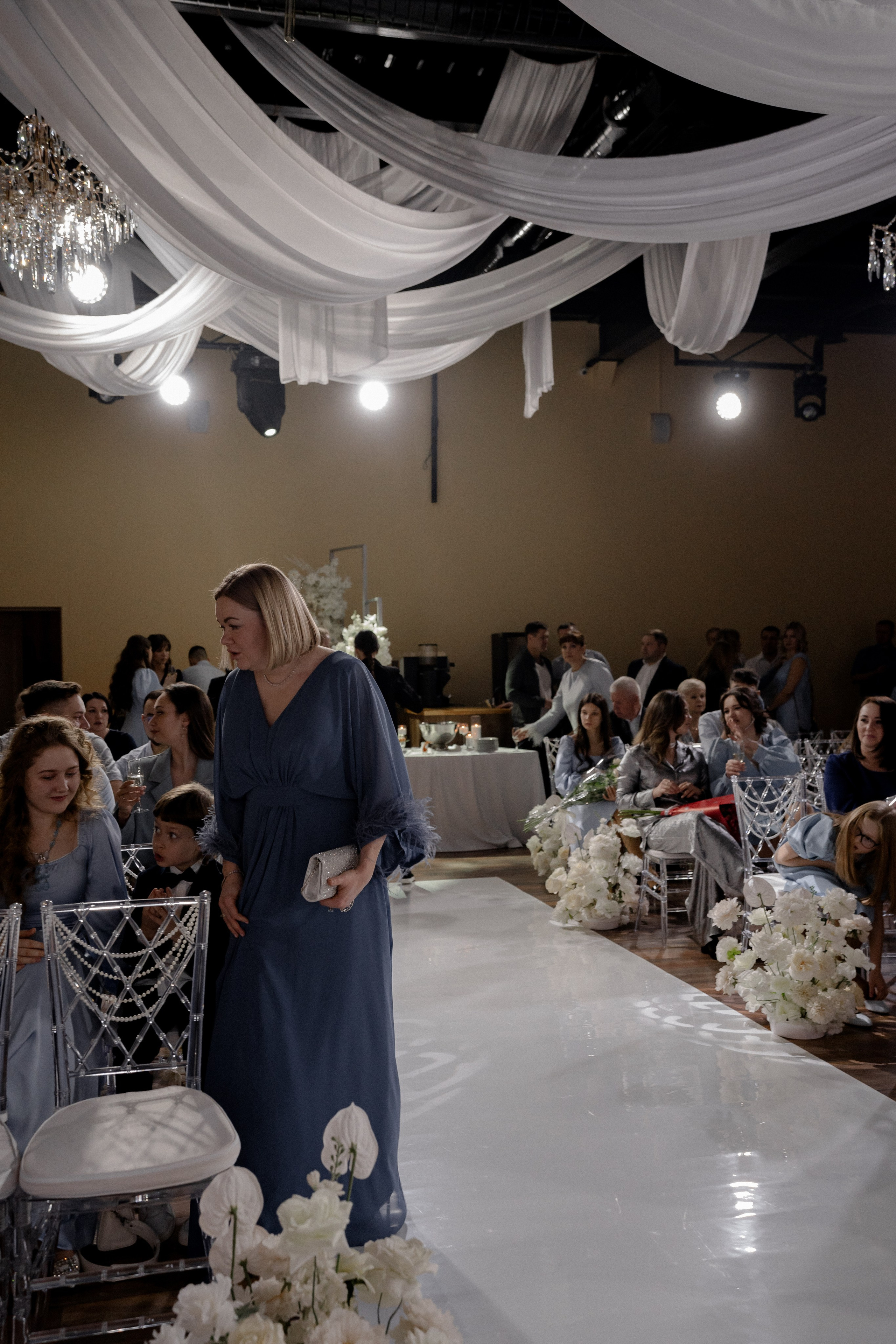 СВАДЕБНАЯ СЬЕМКА СБОРОВ В ОТЕЛЕ И ВЫЕЗД НА ЦЕРЕМОНИЮ (СНЯТО В СИБИРЕ В НИЖНЕВАРТОВСКЕ). Профессиональный фотограф, Санкт-Петербург — Виктория Богомолова