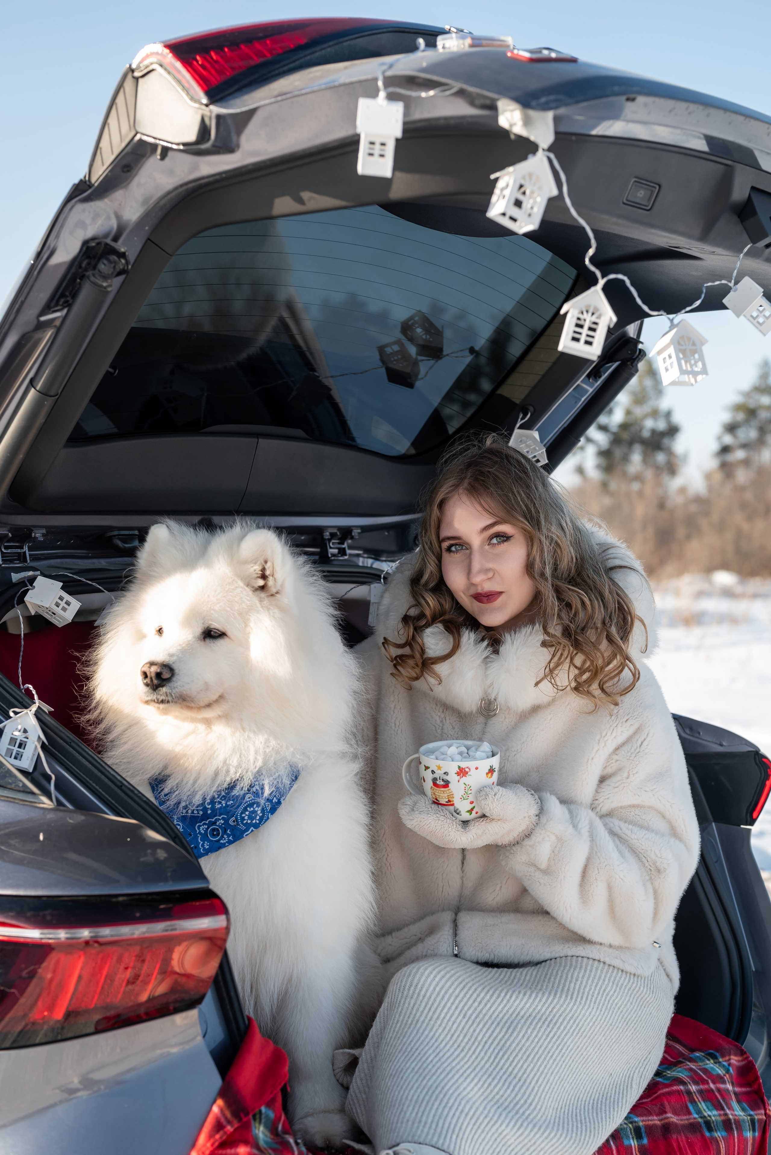 Фотопроект с Платоном и машиной на улице. Фотограф в городе Салават