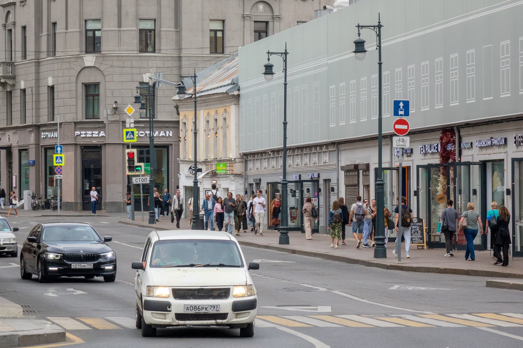 Достопримечательности Москвы. Коммерческая фотосъёмка городской среды, архитектуры и производственных объектов