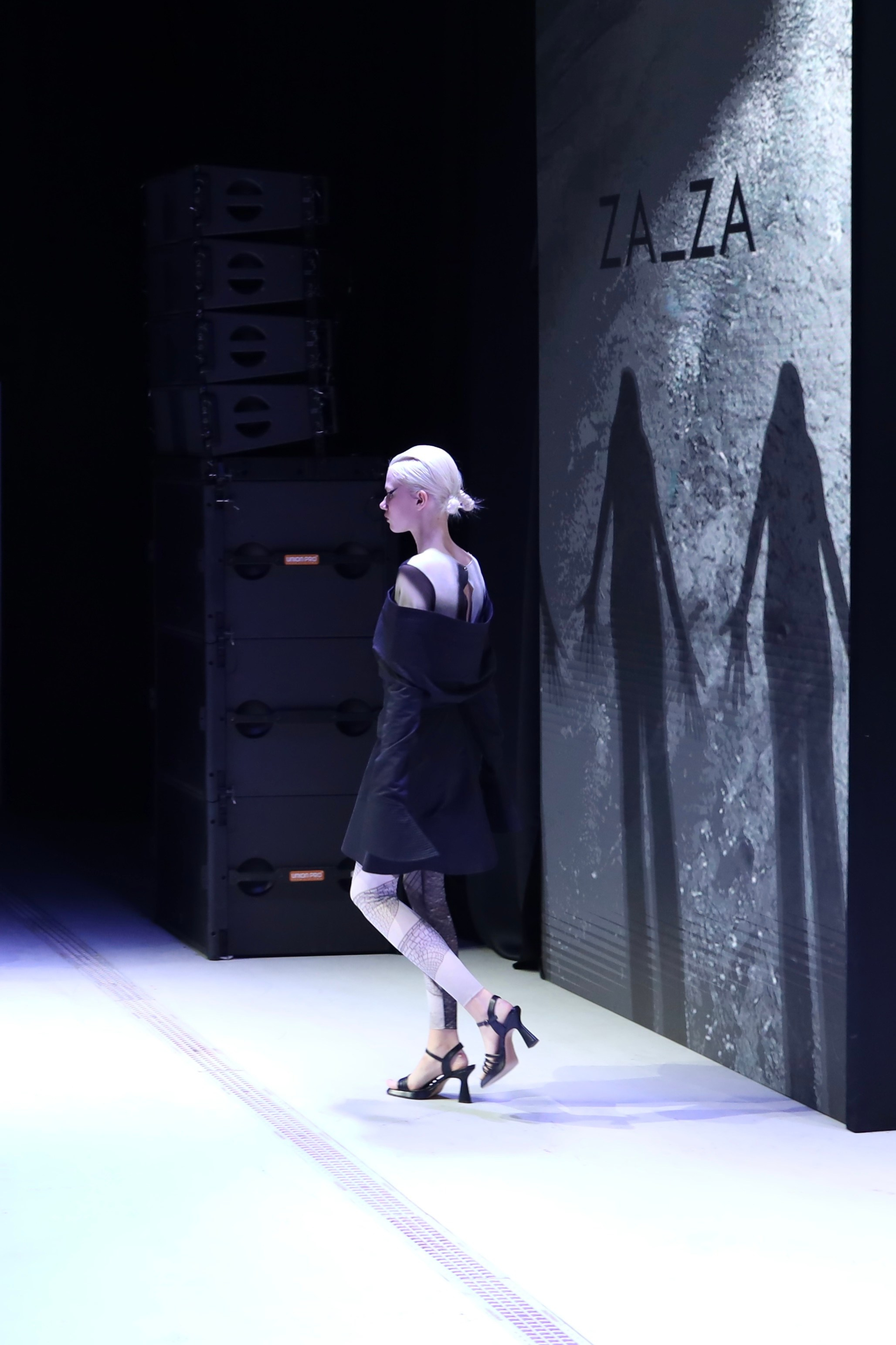 Фото с показа Za_Za Fashion MFW 31.08.25. Фотосессии и репортаж — Фотограф в Москве — Рина Серёгина