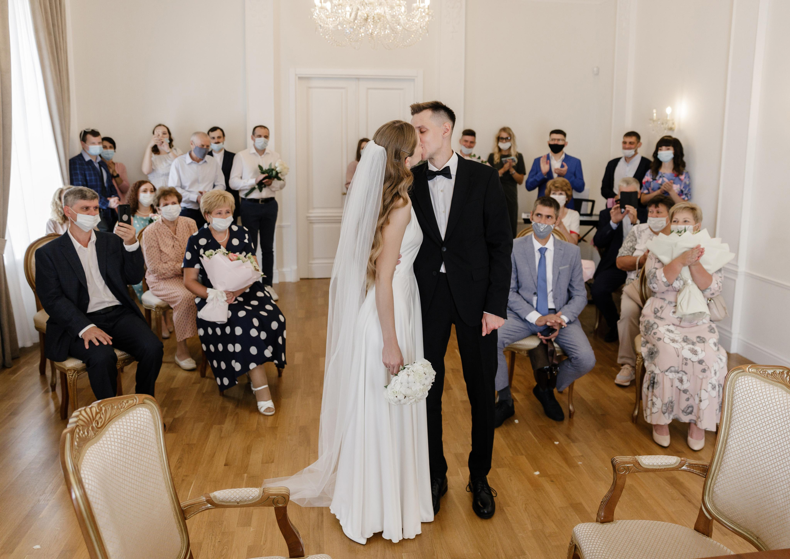 Алина и Алексей. Свадебный фотограф в Пскове Алексей Архипов