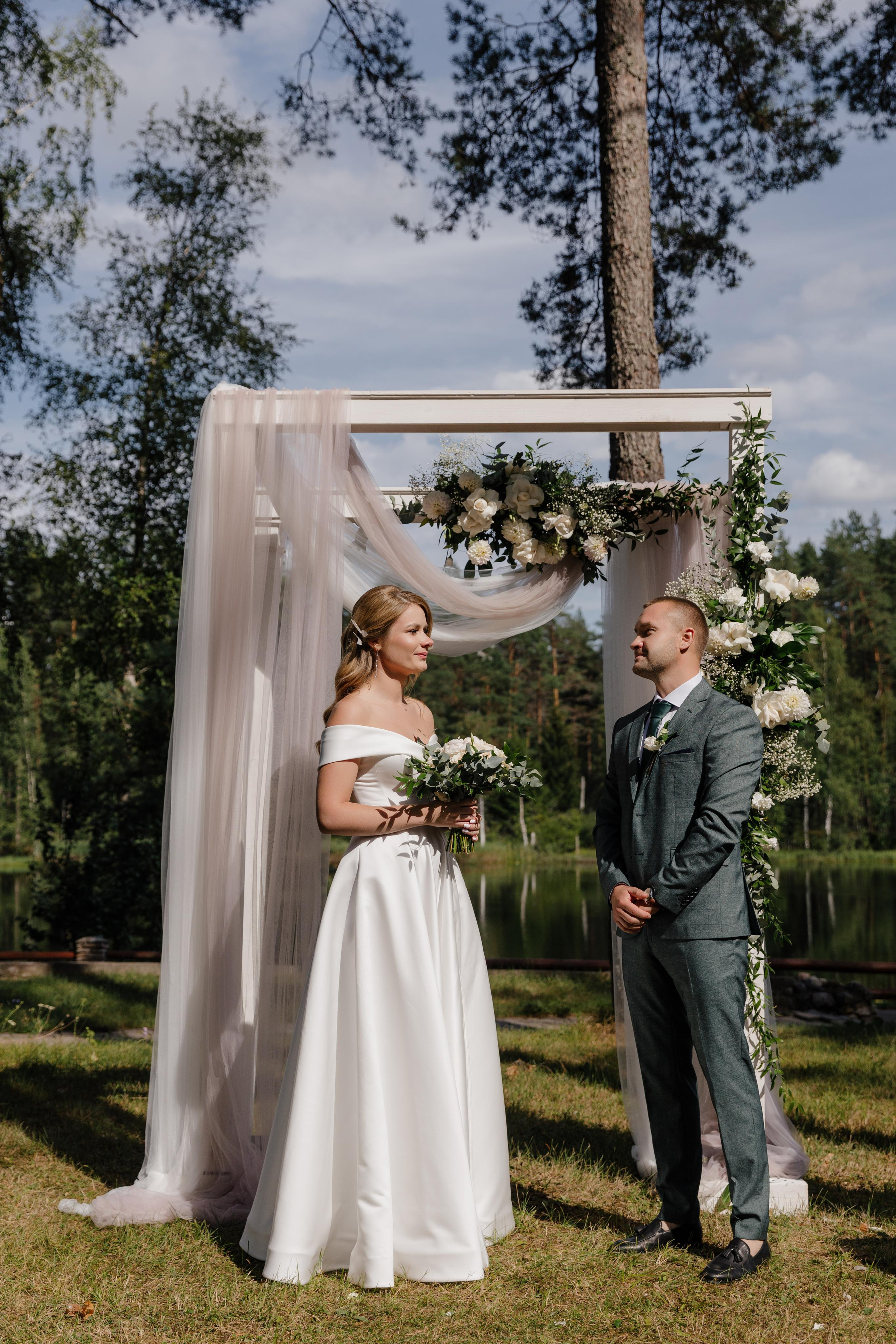 Андрей и Таня. Свадебный фотограф в Пскове Алексей Архипов
