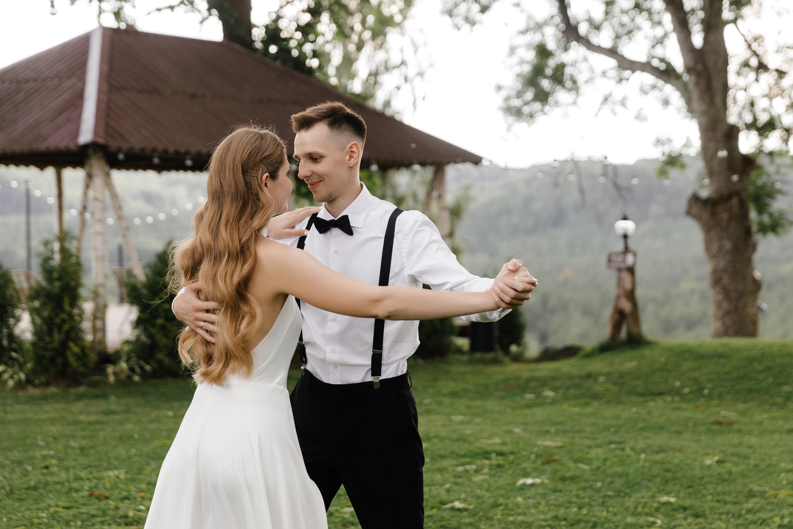 Алина и Алексей. Свадебный фотограф в Пскове Алексей Архипов