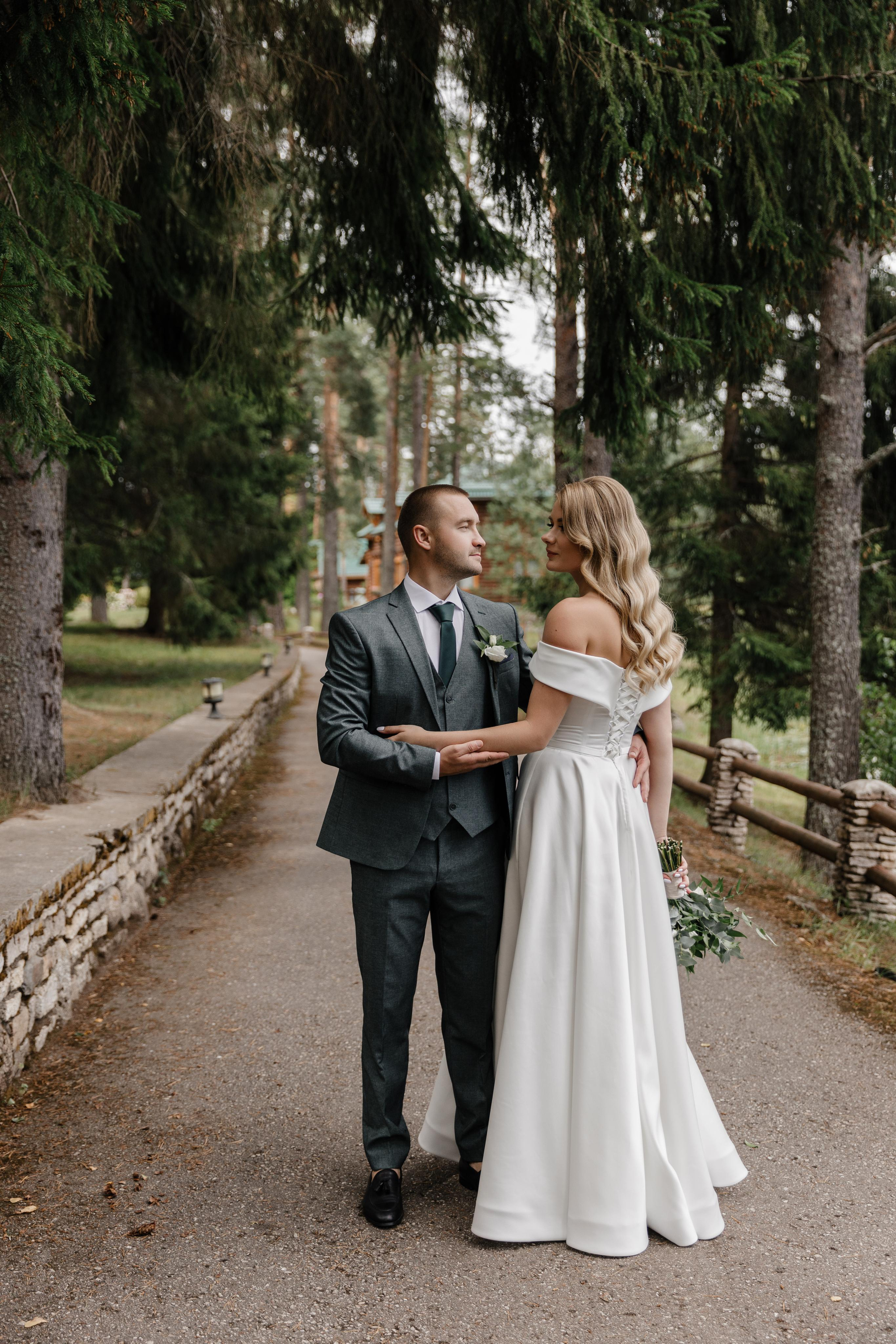 Андрей и Таня. Свадебный фотограф в Пскове Алексей Архипов