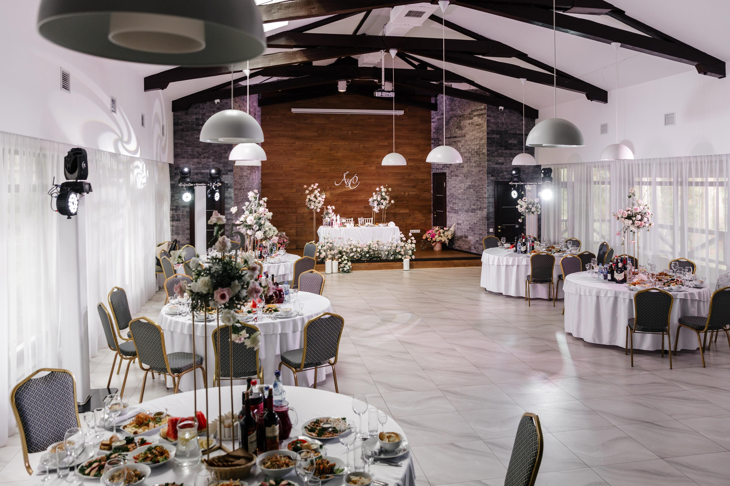 Антон и Света. Свадебный фотограф в Пскове Алексей Архипов