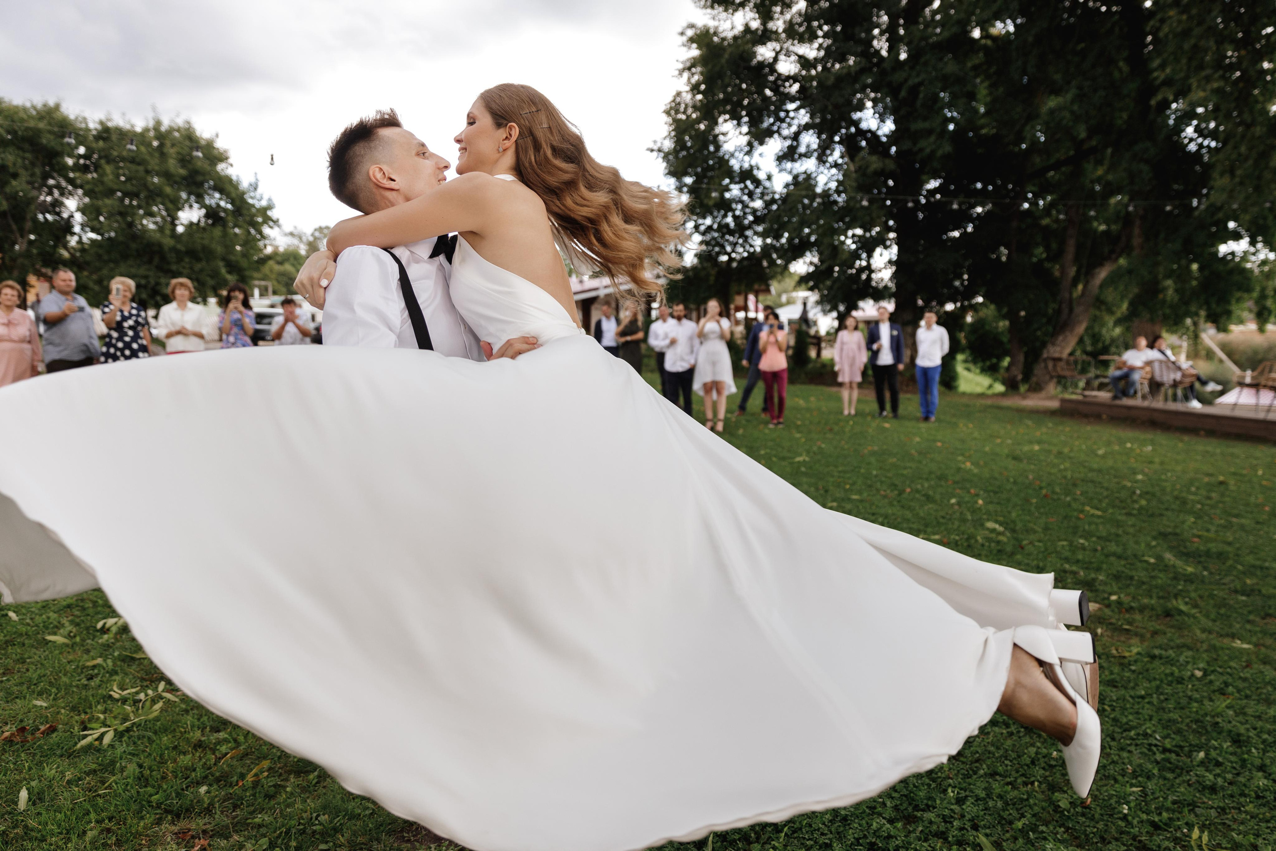 Алина и Алексей. Свадебный фотограф в Пскове Алексей Архипов