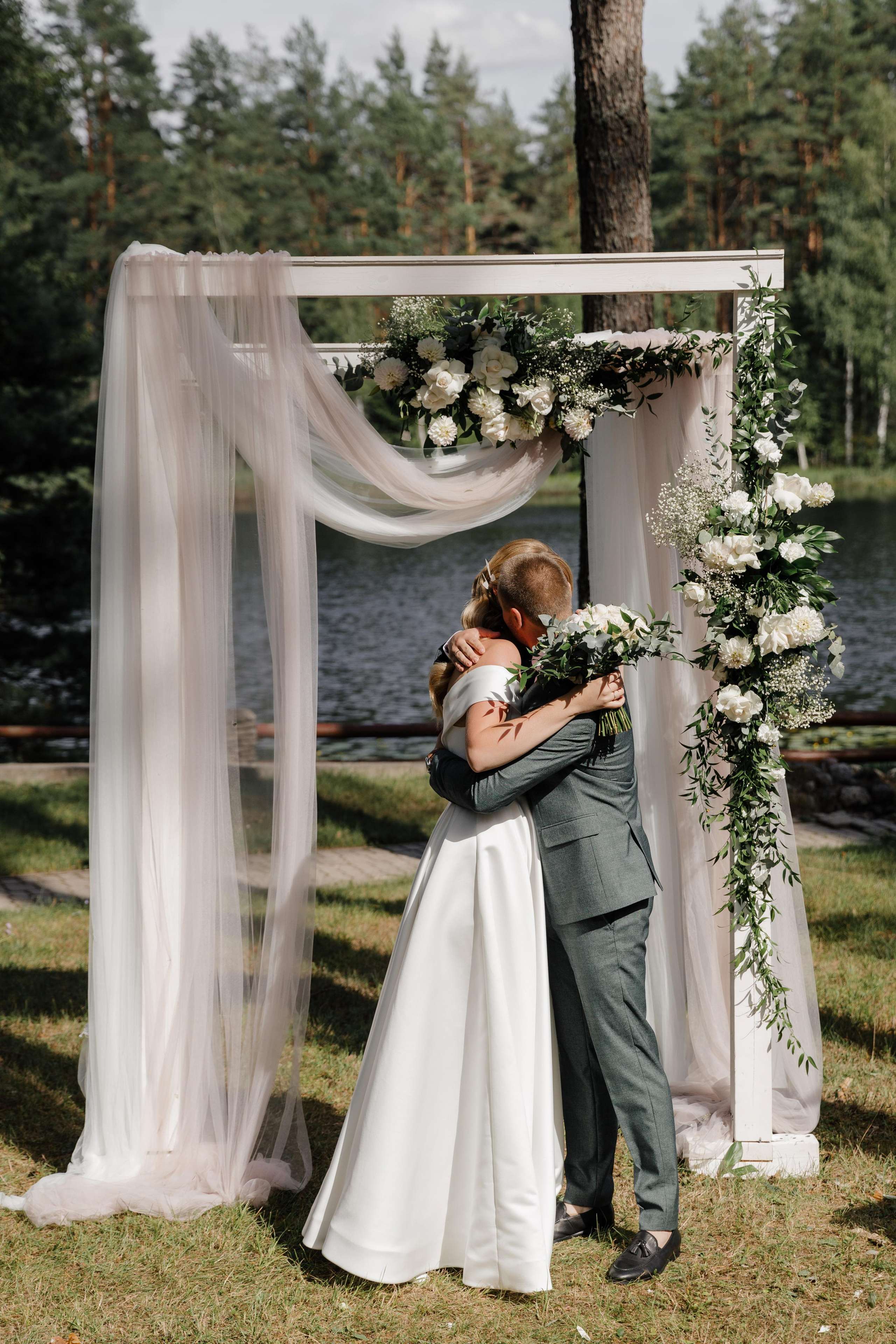 Андрей и Таня. Свадебный фотограф в Пскове Алексей Архипов