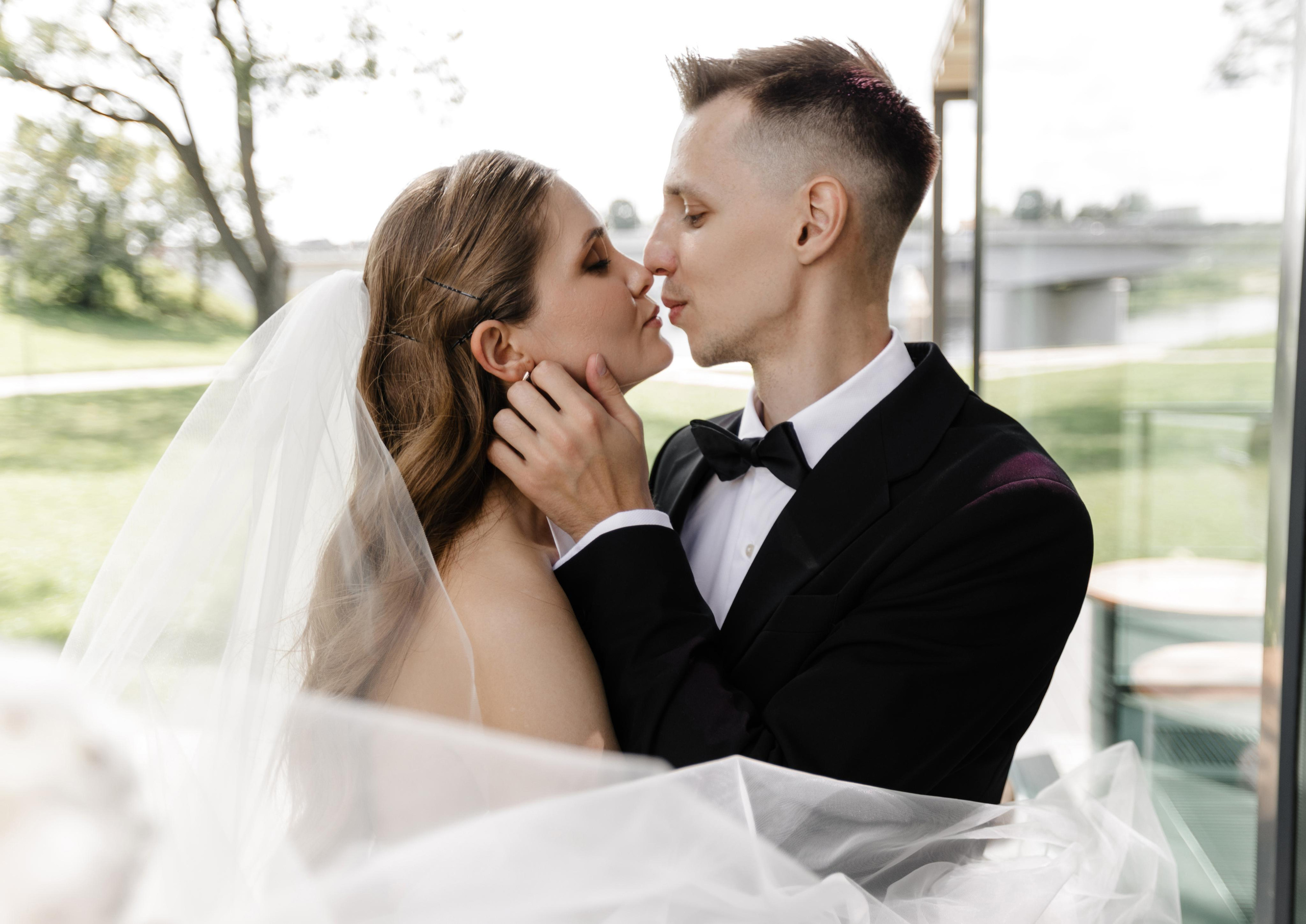 Алина и Алексей. Свадебный фотограф в Пскове Алексей Архипов