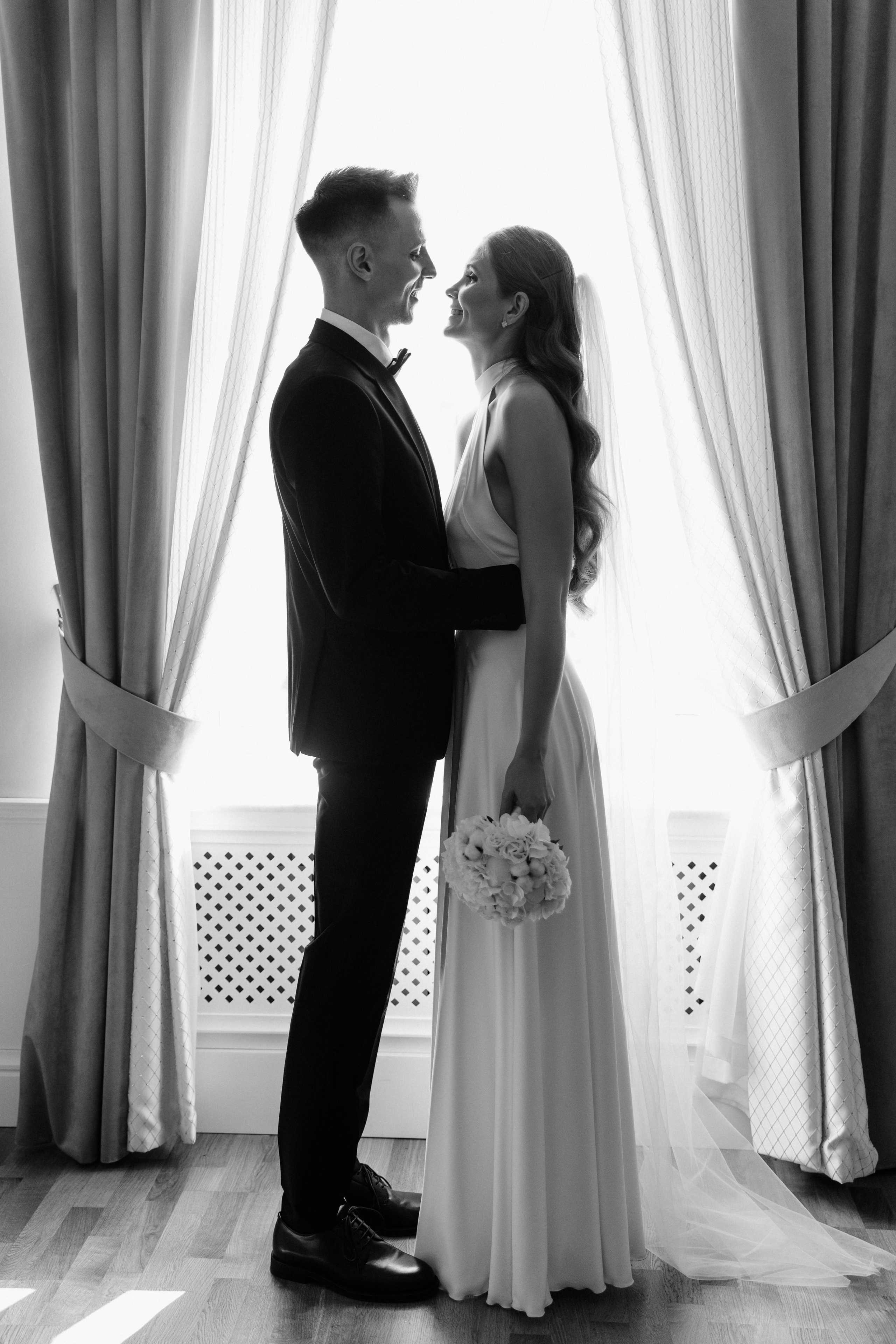 Алина и Алексей. Свадебный фотограф в Пскове Алексей Архипов