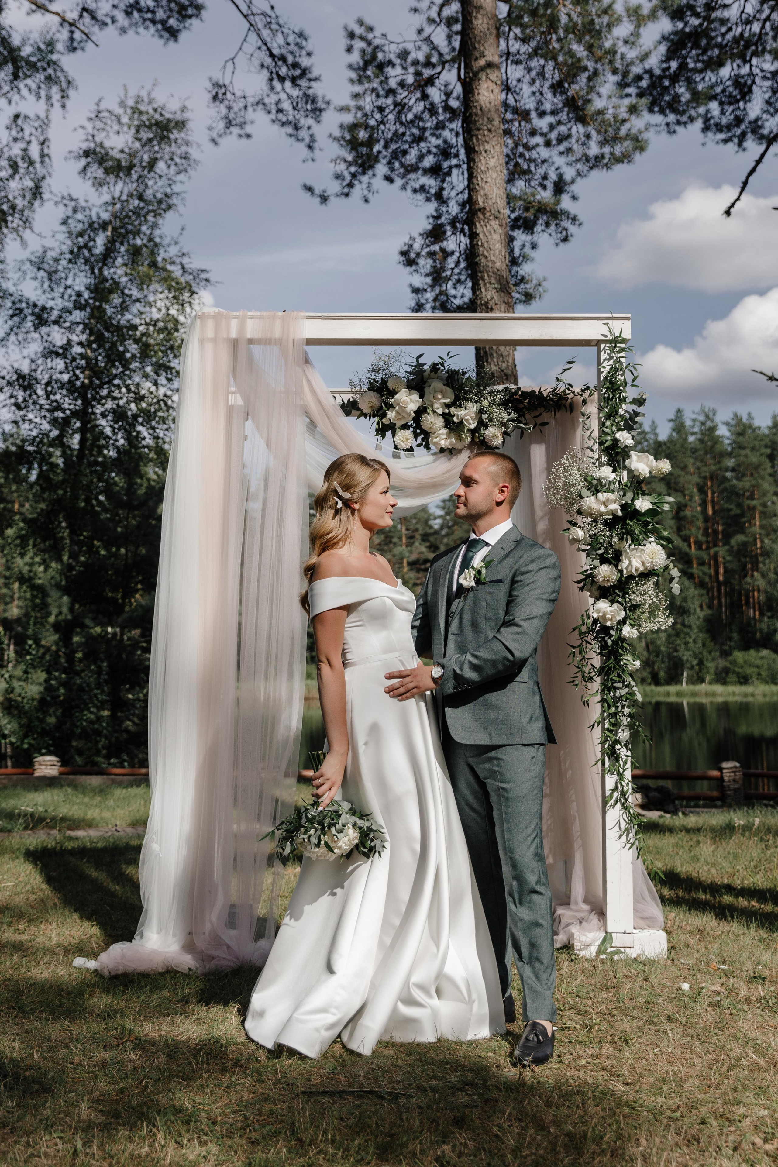 Андрей и Таня. Свадебный фотограф в Пскове Алексей Архипов