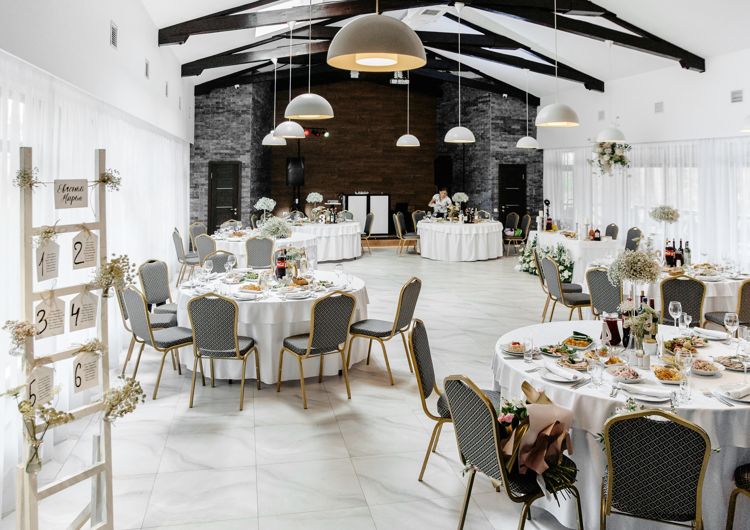 Маша и Женя. Свадебный фотограф в Пскове Алексей Архипов