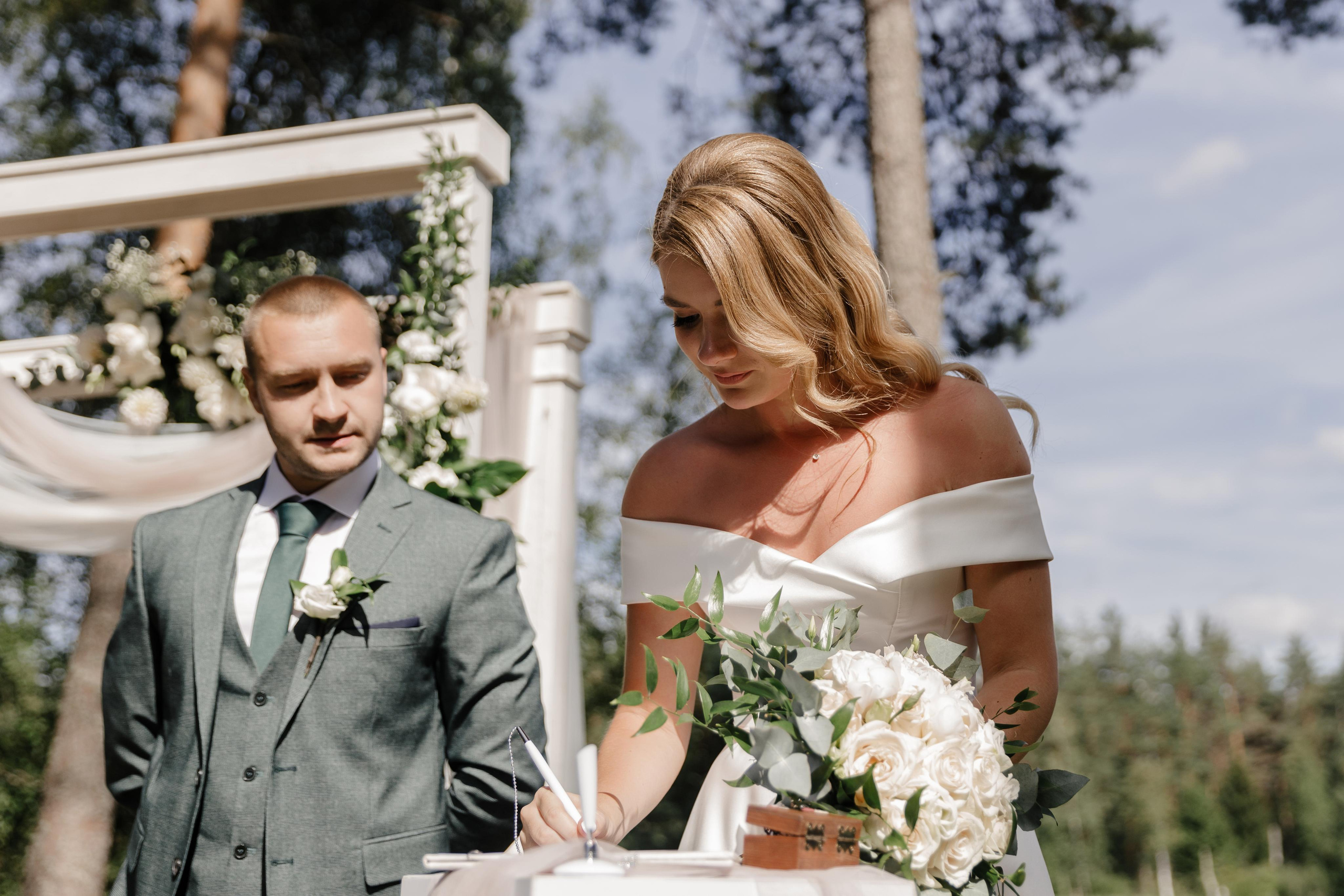 Андрей и Таня. Свадебный фотограф в Пскове Алексей Архипов