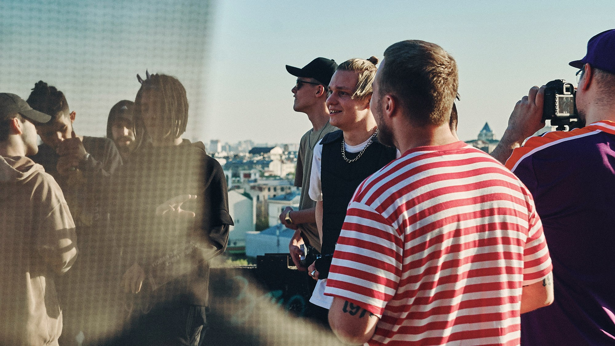 Бэкстейдж клипа — репортажная съёмка закулисья съёмочного дня. Репортажный фотограф в Москве — Дмитрий Тарасов | Съёмка мероприятий, концертов, корпоративов