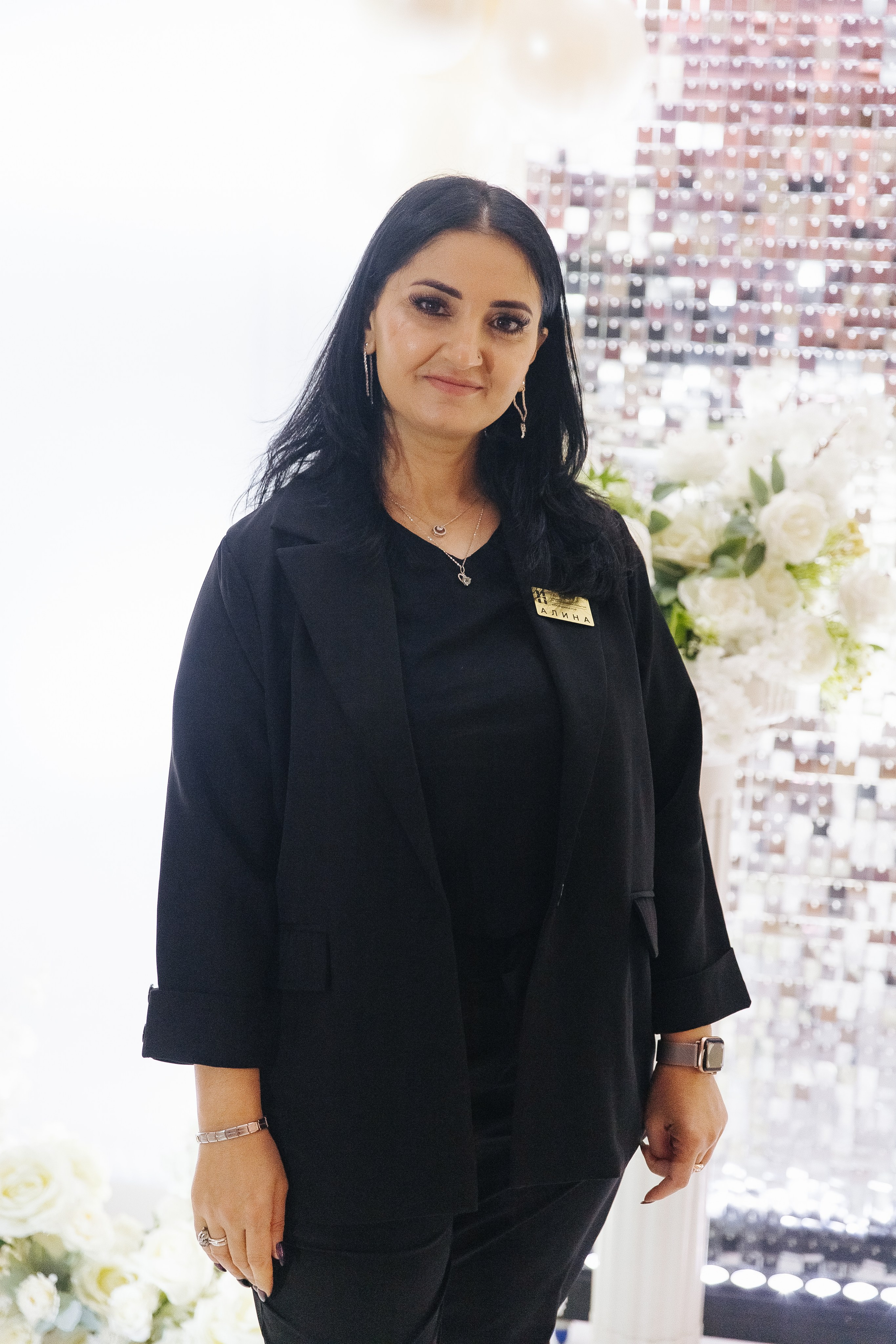 Ани и Назели. 35&5 День рождения, «Янтарь». Фотограф в Красноярске Надежда Воскресенская