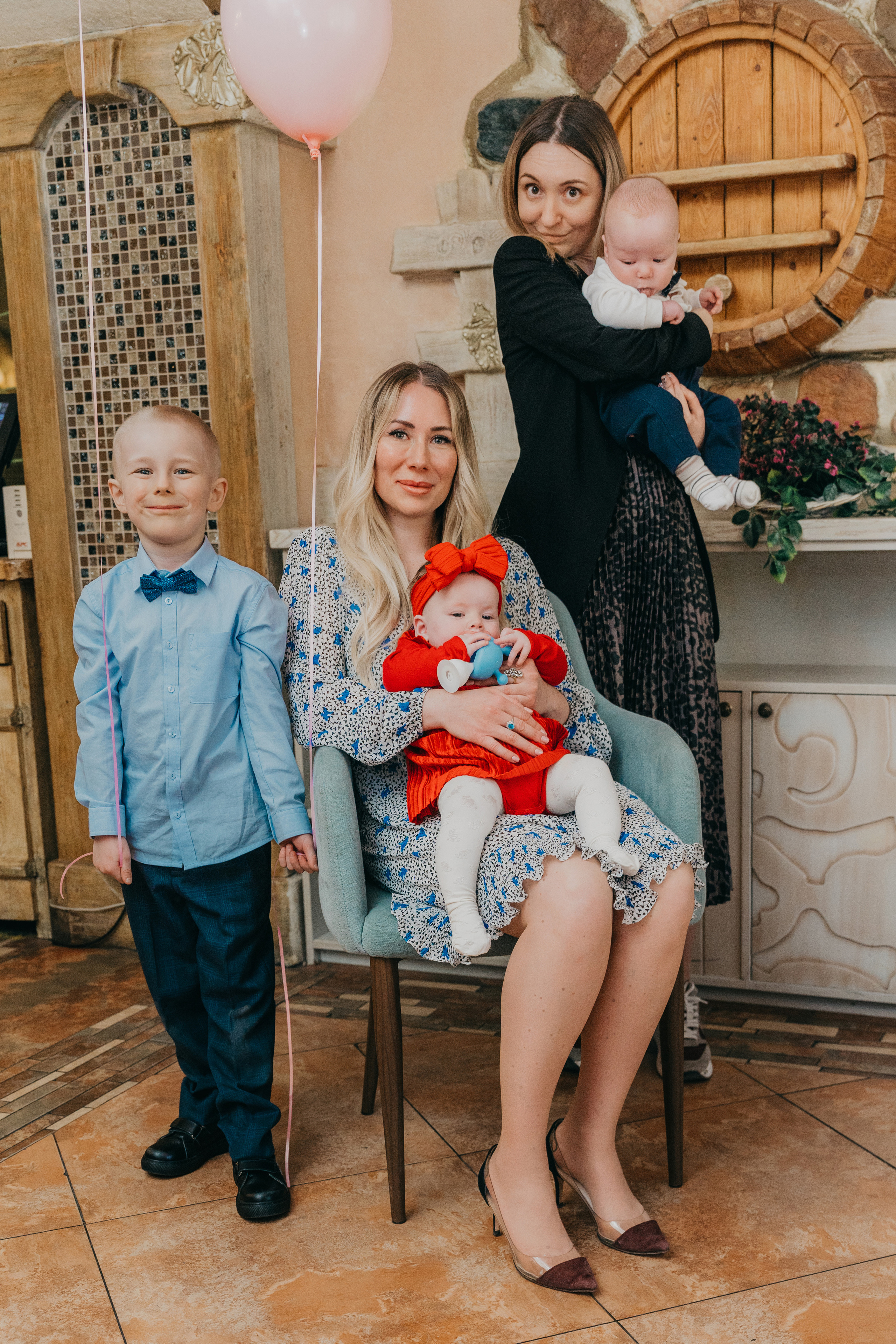 Крещение Марка и Майи. Фотограф Никита Комаров