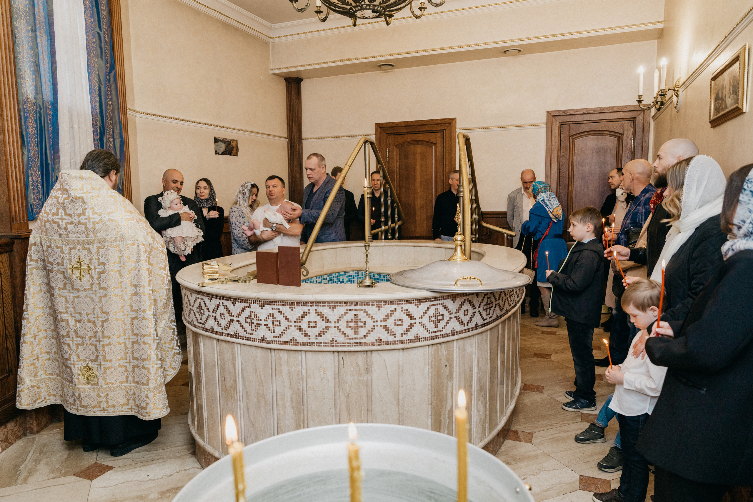 Крещение Марка и Майи. Фотограф Никита Комаров