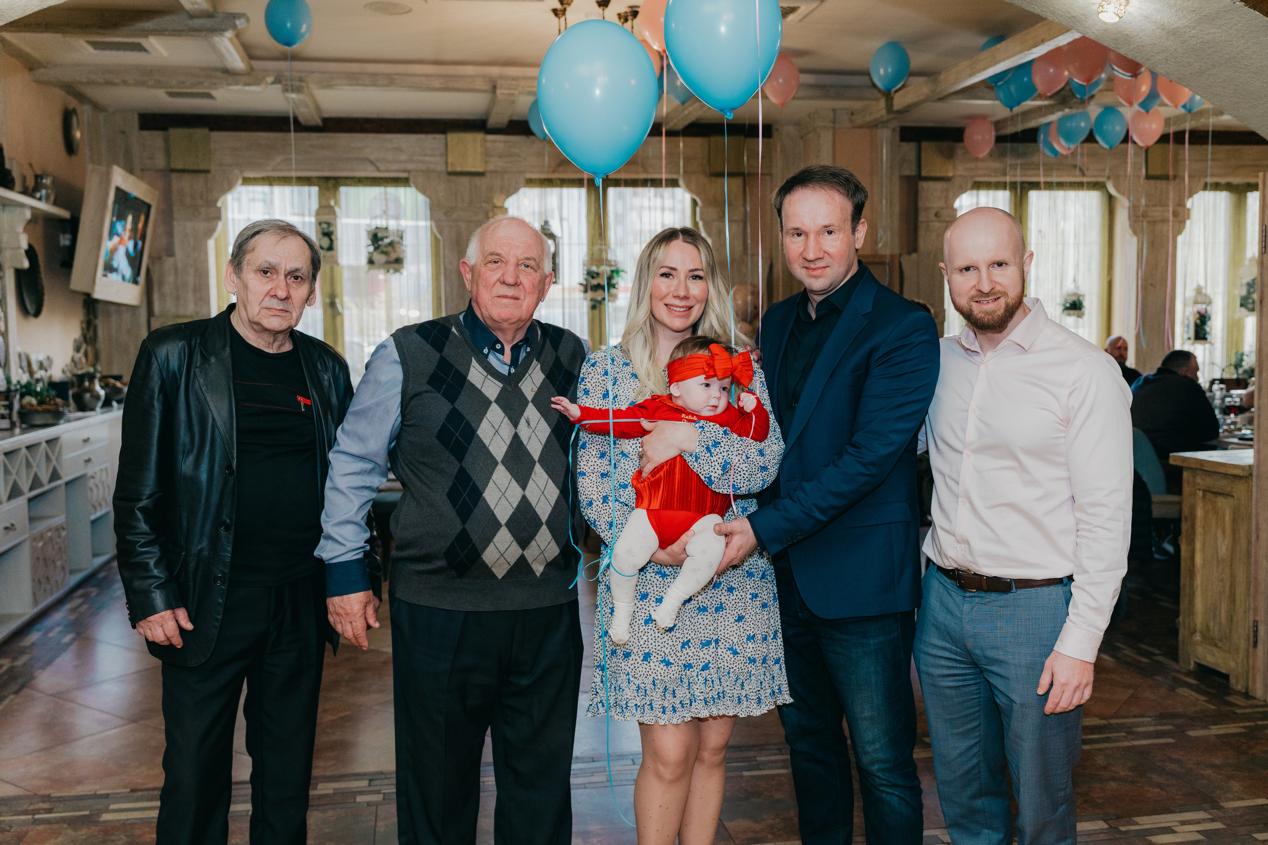 Крещение Марка и Майи. Фотограф Никита Комаров