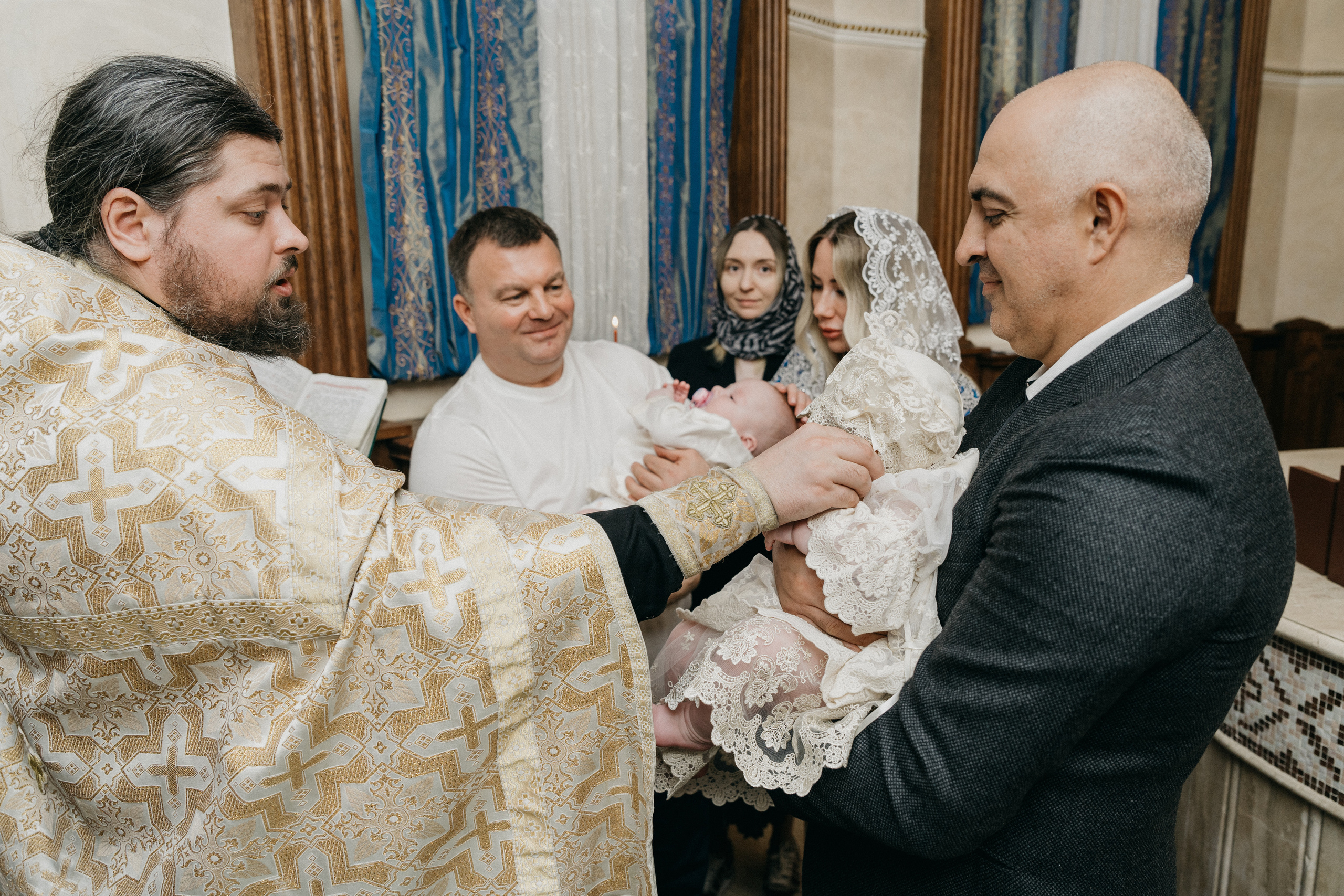 Крещение Марка и Майи. Фотограф Никита Комаров