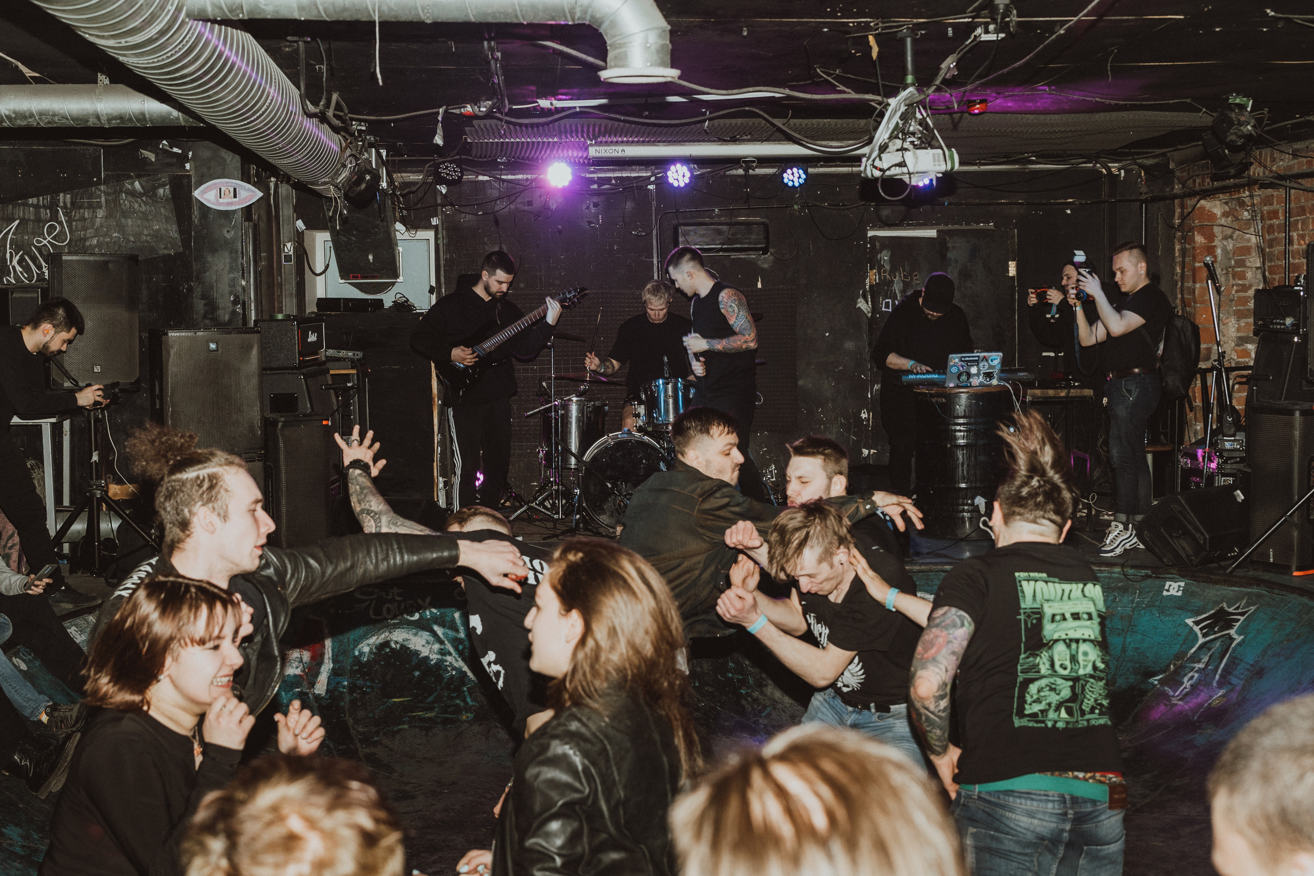 SADNESS OF GAIA live at PUNK FICTION 2023. Фотограф Никита Комаров