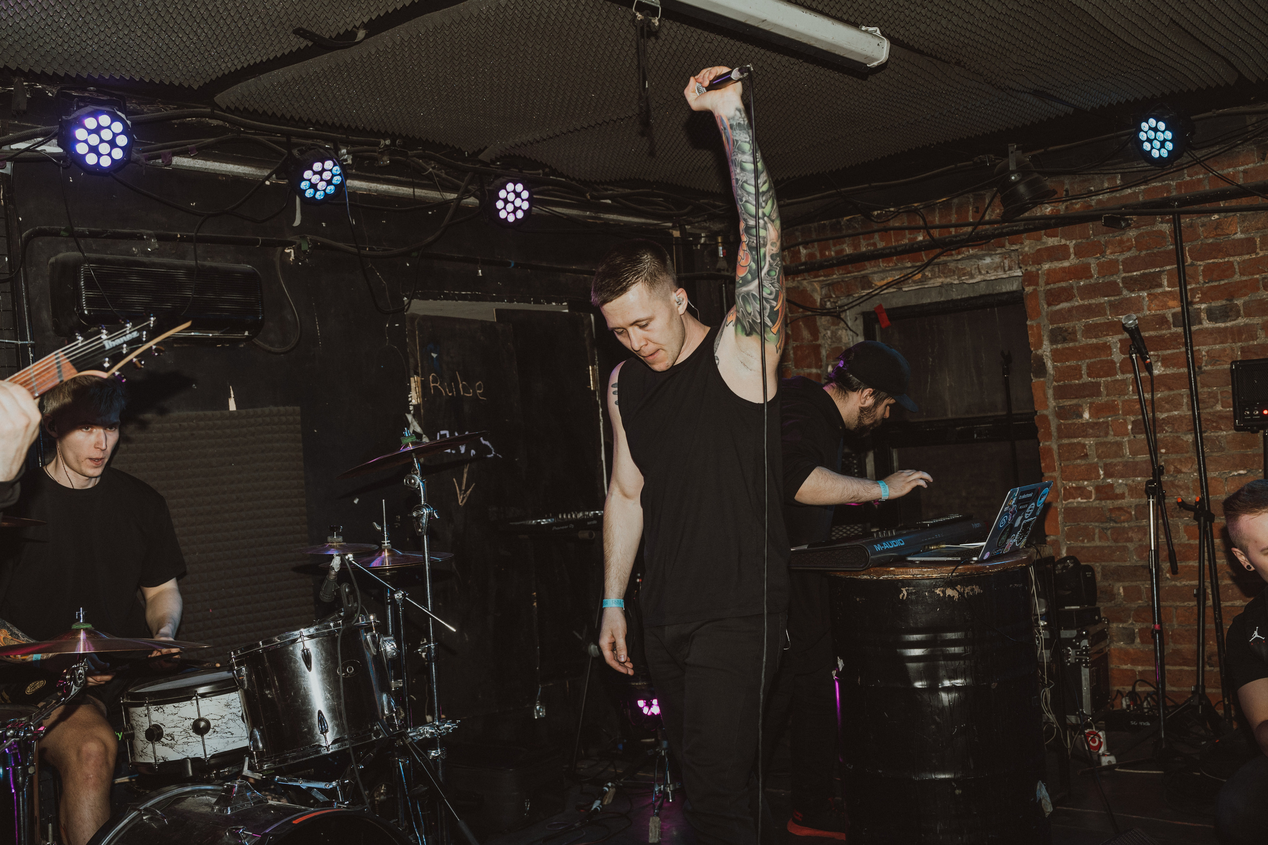 SADNESS OF GAIA live at PUNK FICTION 2023. Фотограф Никита Комаров