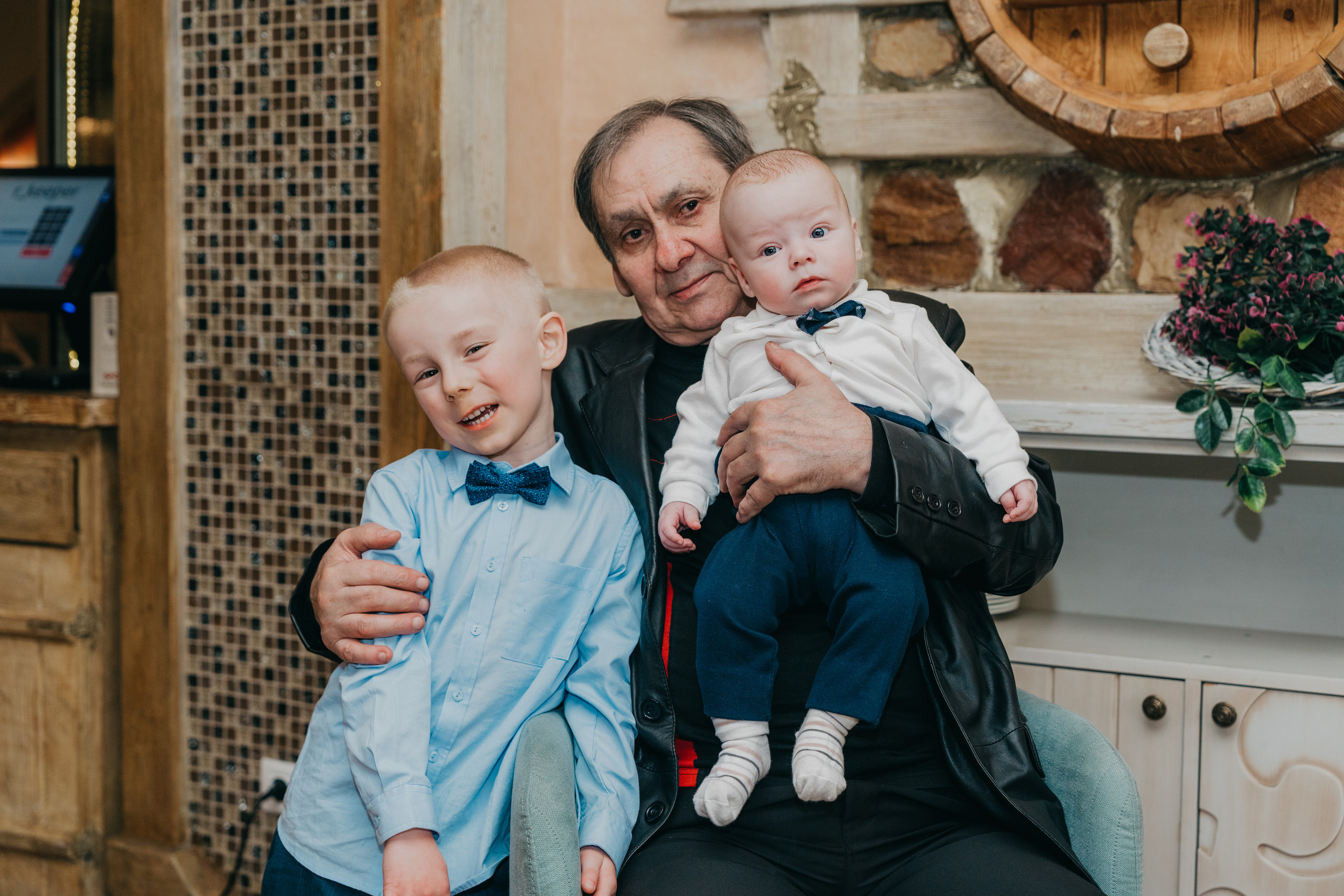 Крещение Марка и Майи. Фотограф Никита Комаров