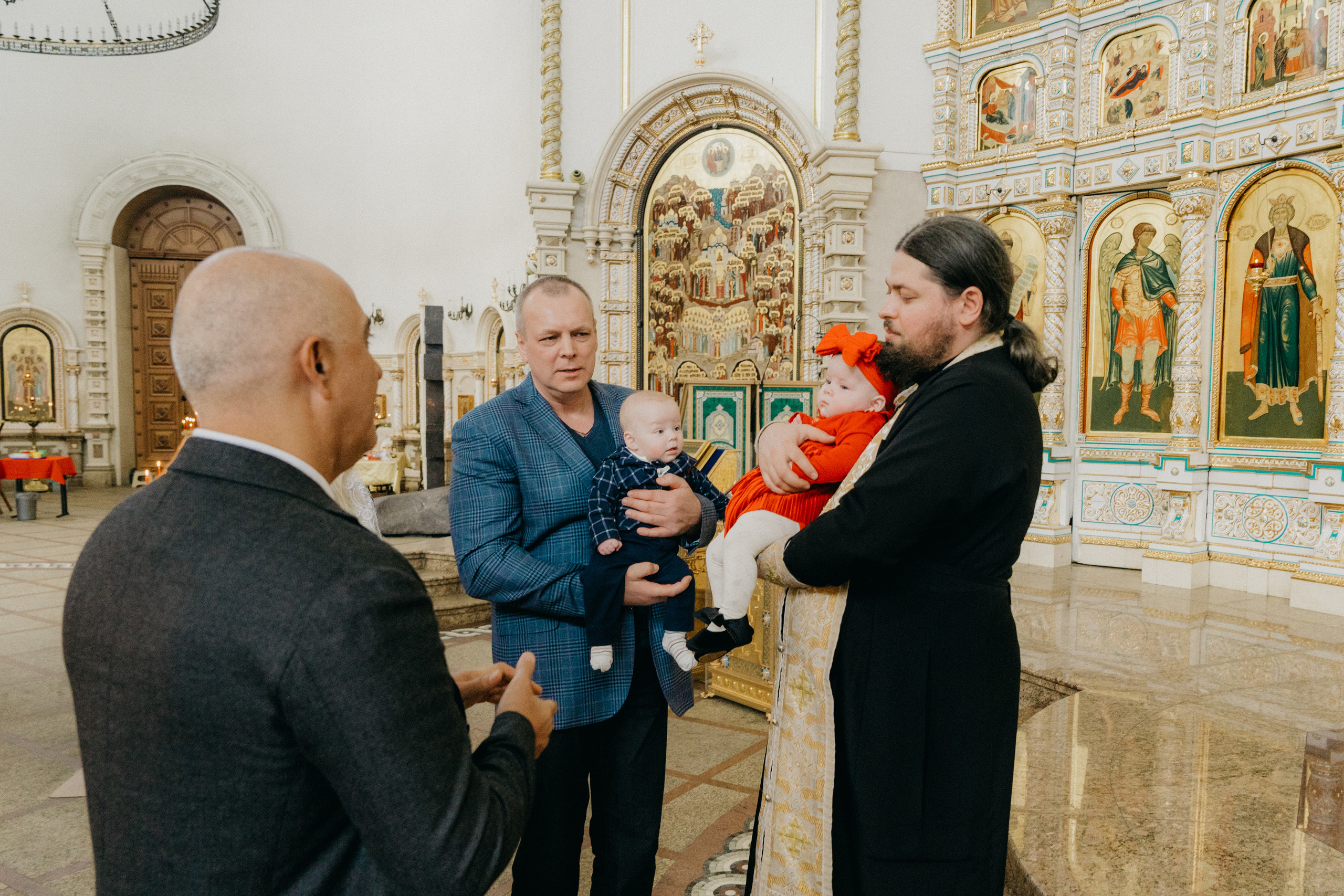 Крещение Марка и Майи. Фотограф Никита Комаров