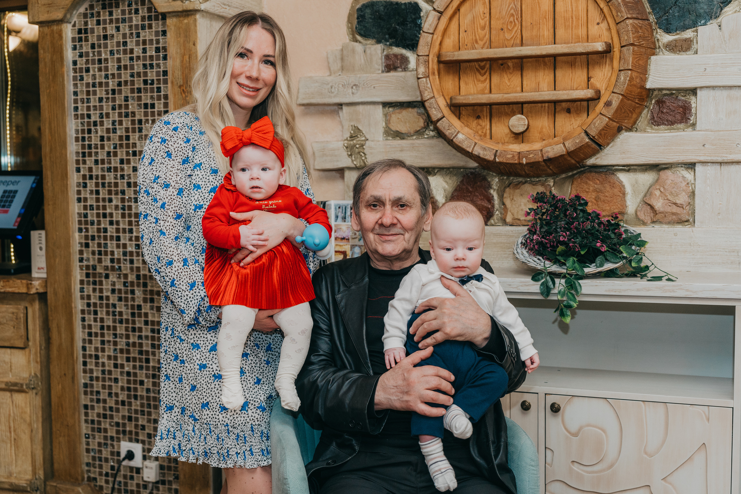 Крещение Марка и Майи. Фотограф Никита Комаров