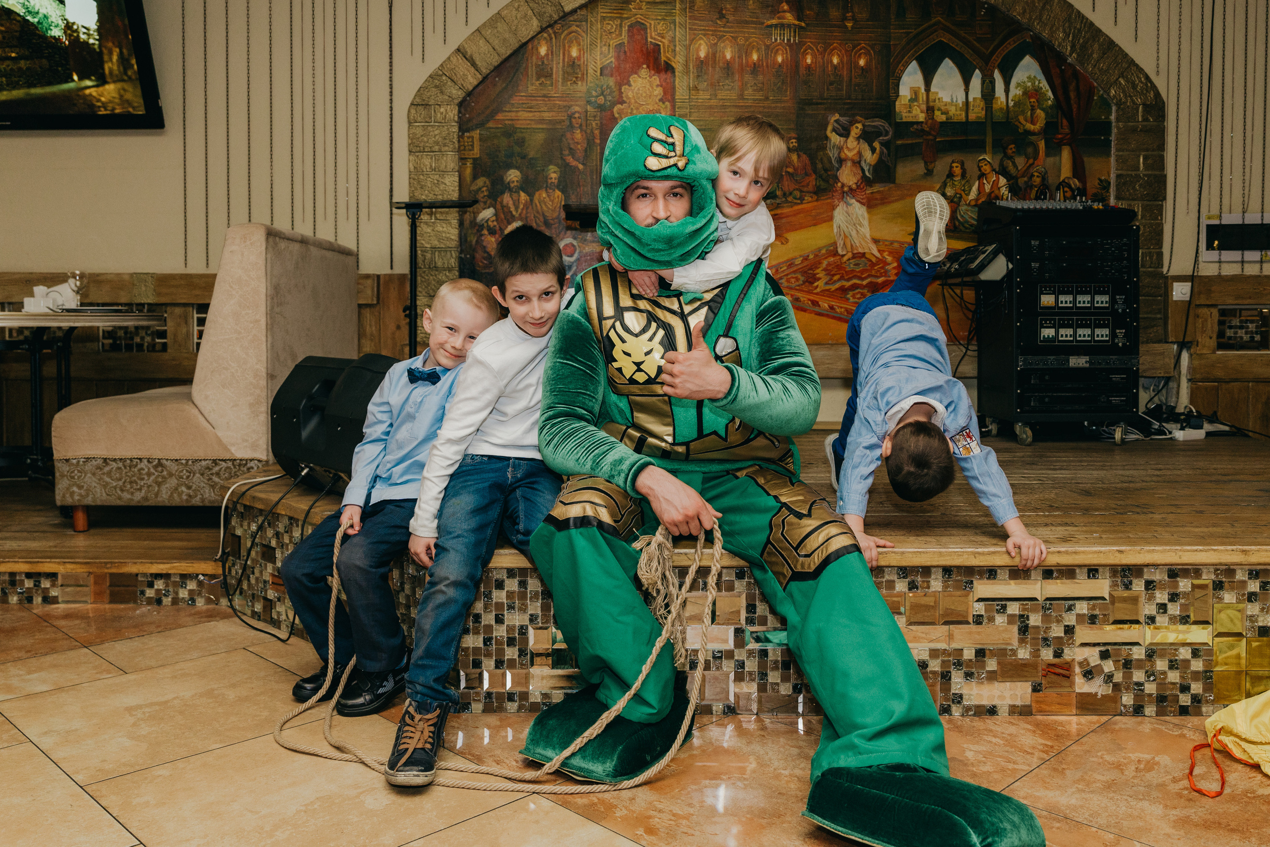 Крещение Марка и Майи. Фотограф Никита Комаров