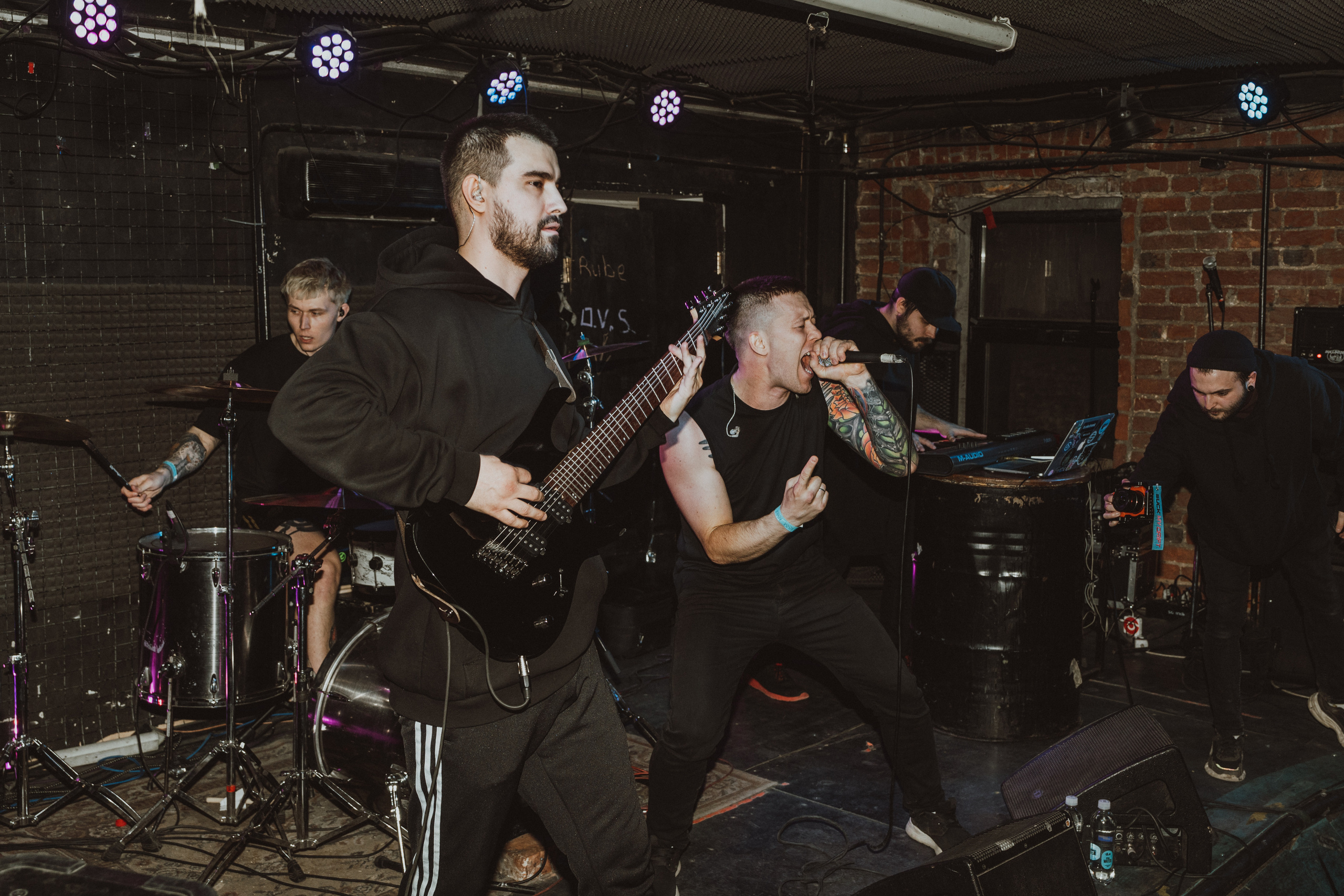 SADNESS OF GAIA live at PUNK FICTION 2023. Фотограф Никита Комаров